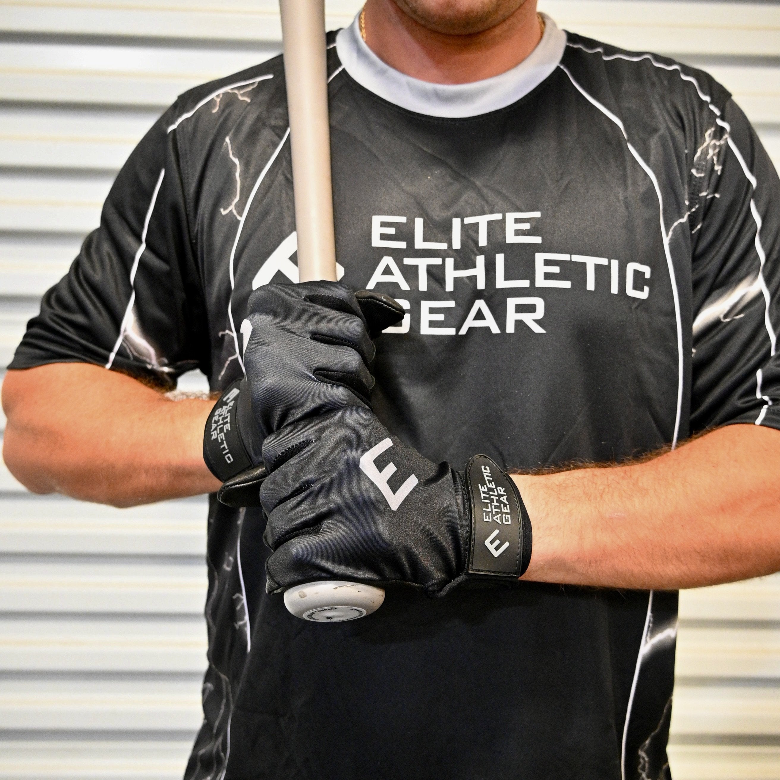 Premium Black Batting Gloves for Baseball & Softball - Breathable & Grip-Enhanced Design for Training & Games - Ideal for Hitting Practice & Fielding