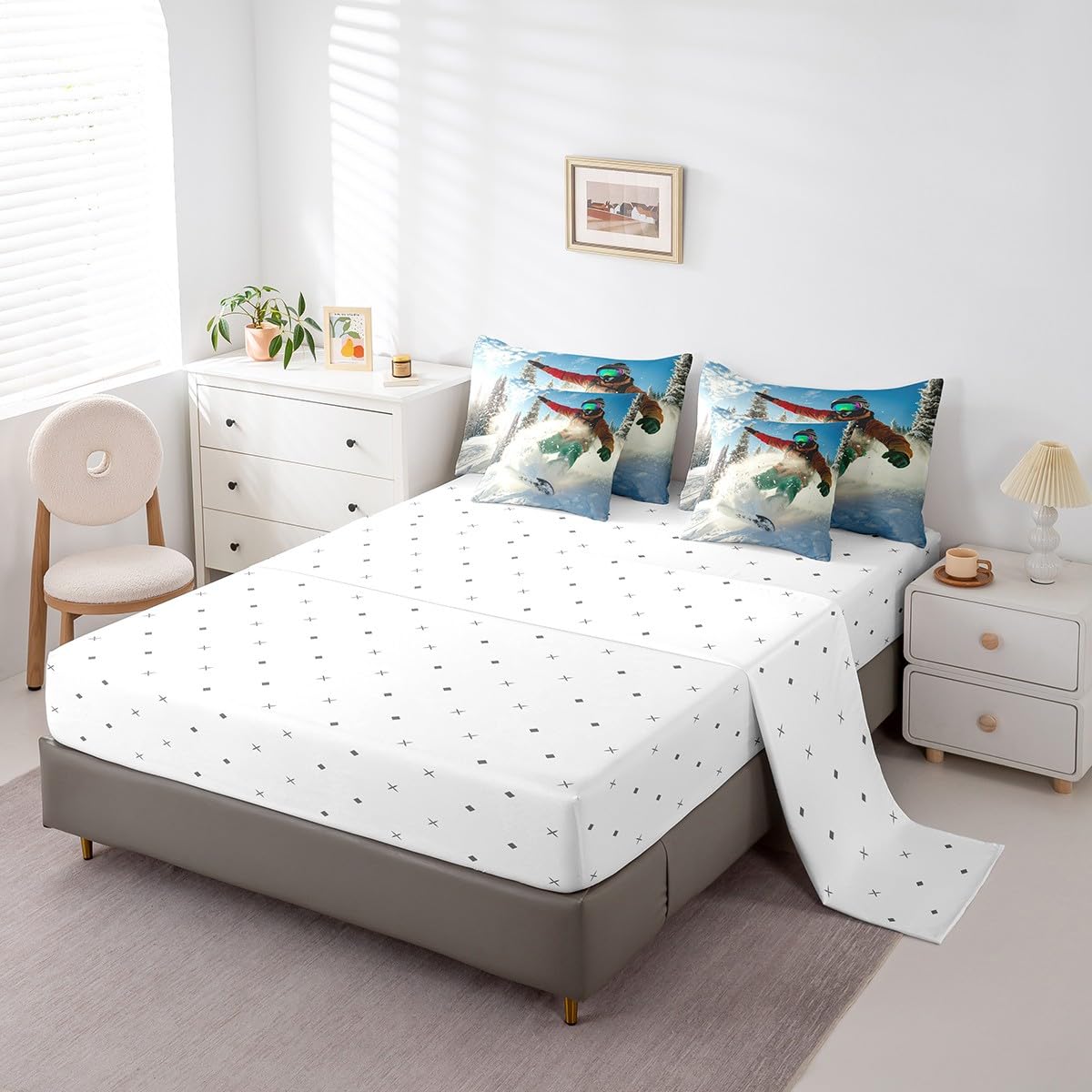 Feelyou Skiing 7-Piece Queen Bedding Set - Ski Sports Comforter Set with Sheets, Pillowcases & Pillow Covers - Ultra Soft Breathable Bedding for Winter Sports Enthusiasts - Perfect for Ski Lodges, Cabin Retreats & Cozy Bedrooms