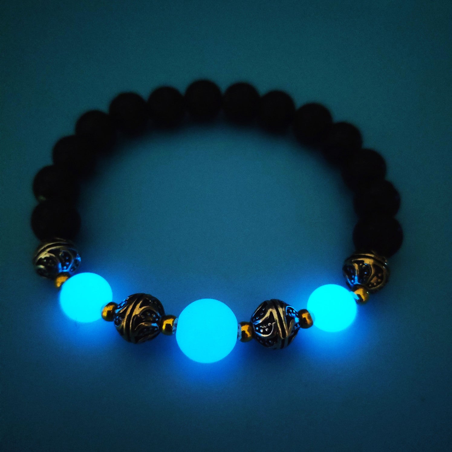 Elegant Luminous Beaded Bracelet for Women - Fashion Jewelry Gift for Her - Perfect for Evening Parties, Date Nights & Special Occasions