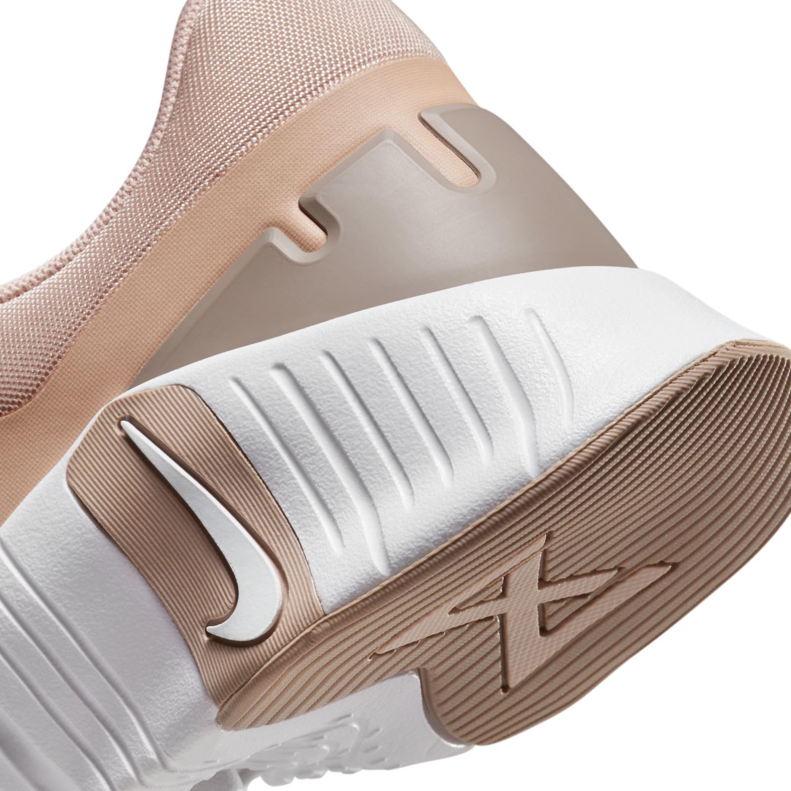 Nike Free Metcon 5 Women's Cross Training Shoes for Gym, Running & Weightlifting - Lightweight Workout Sneakers for Women's Fitness & Training