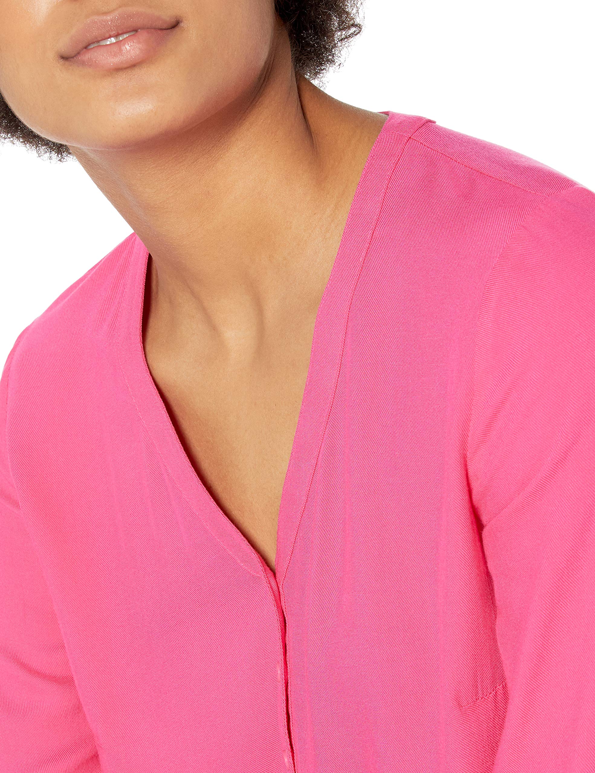 Amazon Essentials Women's 3/4 Sleeve Popover Shirt - Casual Button-Down Top for Work, Office & Everyday Wear