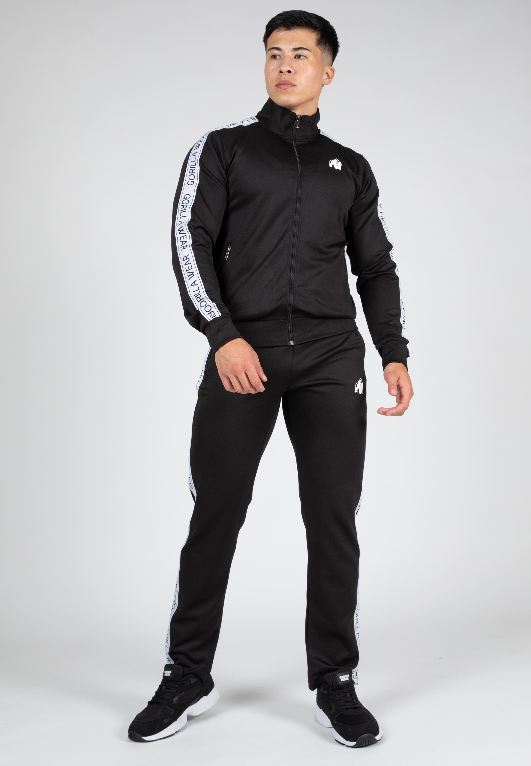 Delaware Track Jacket for Men & Women - Lightweight Running Jacket with Zipper, Black - Perfect for Jogging, Gym Workouts & Outdoor Sports