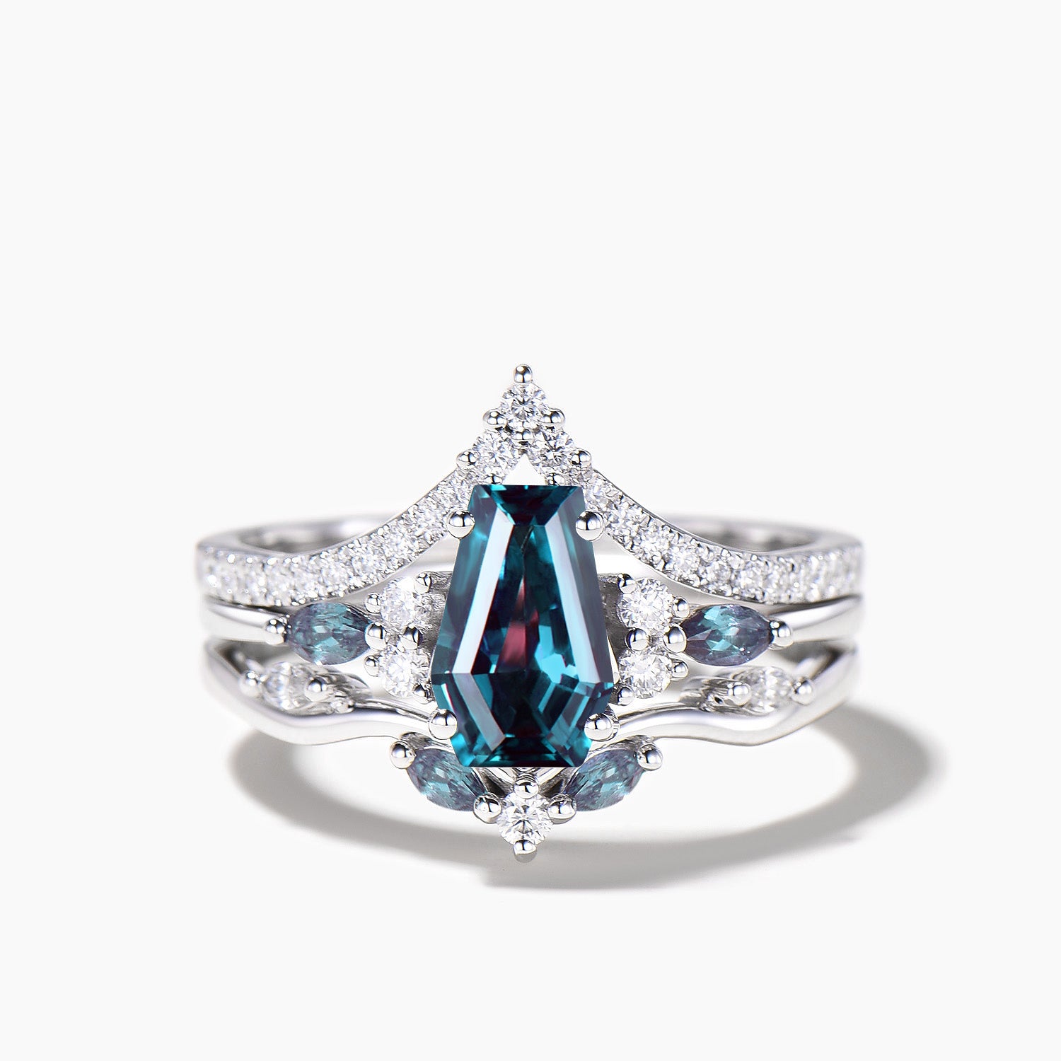 3pcs Coffin Cut Color Changing Alexandrite Diamond Wedding Ring Set for Brides – Perfect for Engagement, Anniversary & Special Occasions
