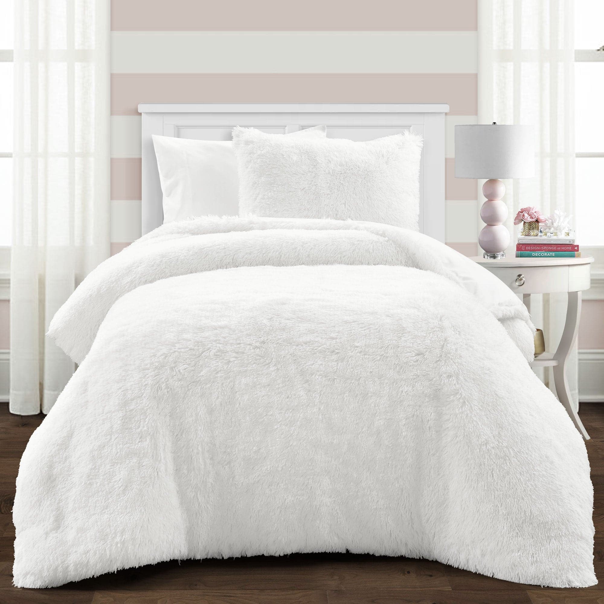 Emma Faux Fur Comforter Set - Soft & Luxurious Bedding Collection for Winter - Queen/King Size - Perfect for Cozy Bedrooms, Guest Rooms & Winter Home Decor