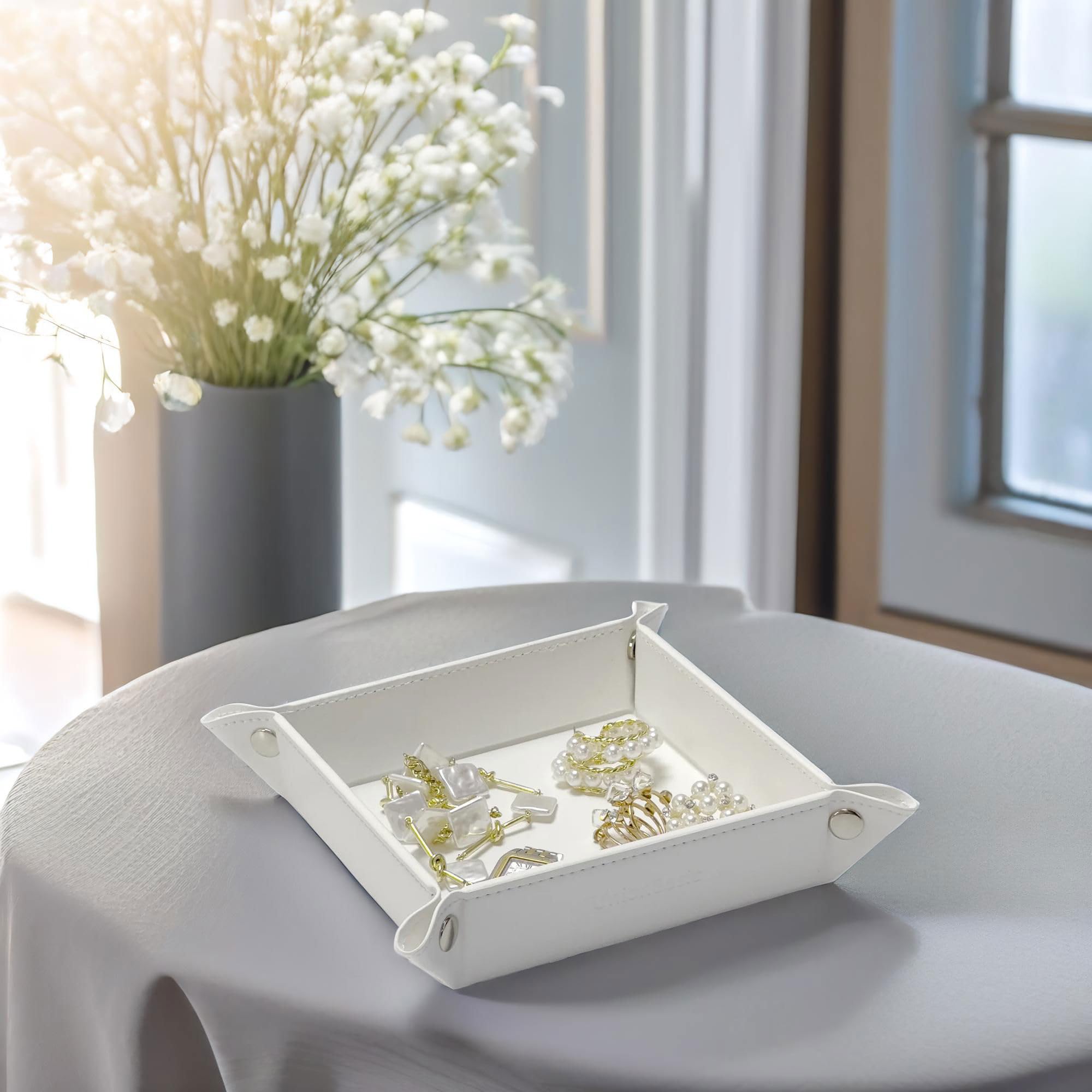 UnionBasic Small Valet Tray - Jewelry Organizer for Rings, Watches & Earrings | Entryway Catchall for Coins, Keys & Change | Nightstand Bedside Organizer | Electronic Gadgets Tray - White | Perfect for Home Décor & Gift Giving