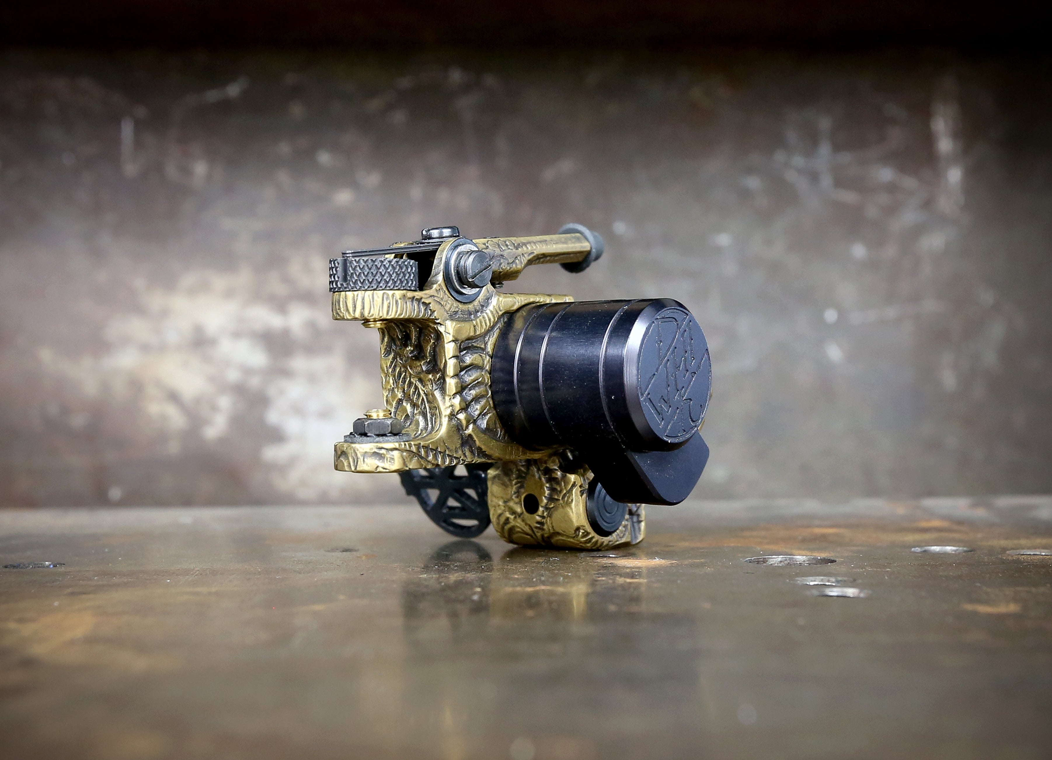 Limited Edition Aaron Cain X Dan Kubin Biomech Brass V3/23 Sidewinder RCA Cable - Premium Audio Connector for Home Theater, Studio Equipment & Hi-Fi Systems