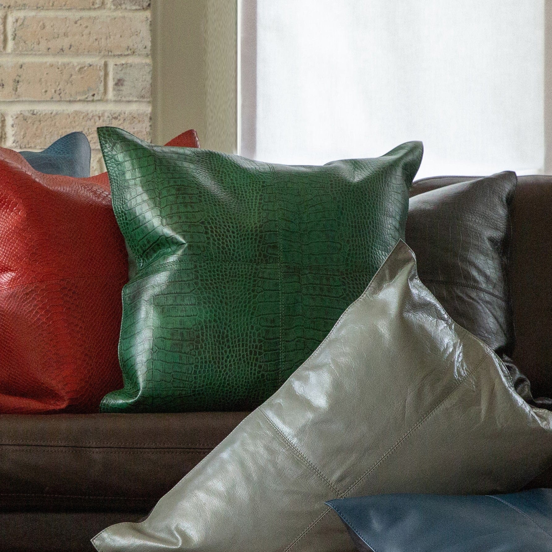 Luxury Genuine Leather Crocodile Embossed Pillow - Emerald Green Decorative Throw Pillow for Sofa, Bed, Living Room & Home Decor