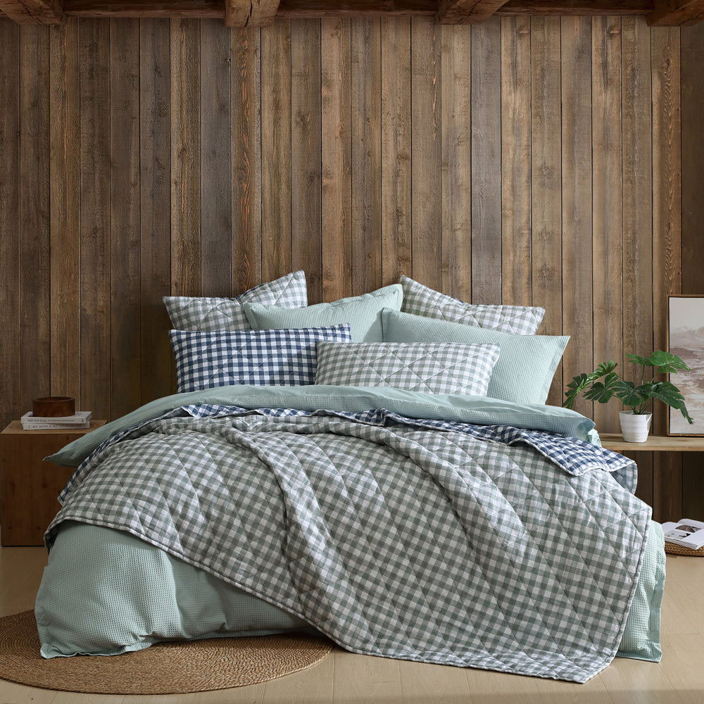 Camillo Coverlet - Lightweight & Breathable Bedspread for Single & Double Beds | Perfect for All Seasons, Home Decor & Guest Room Styling