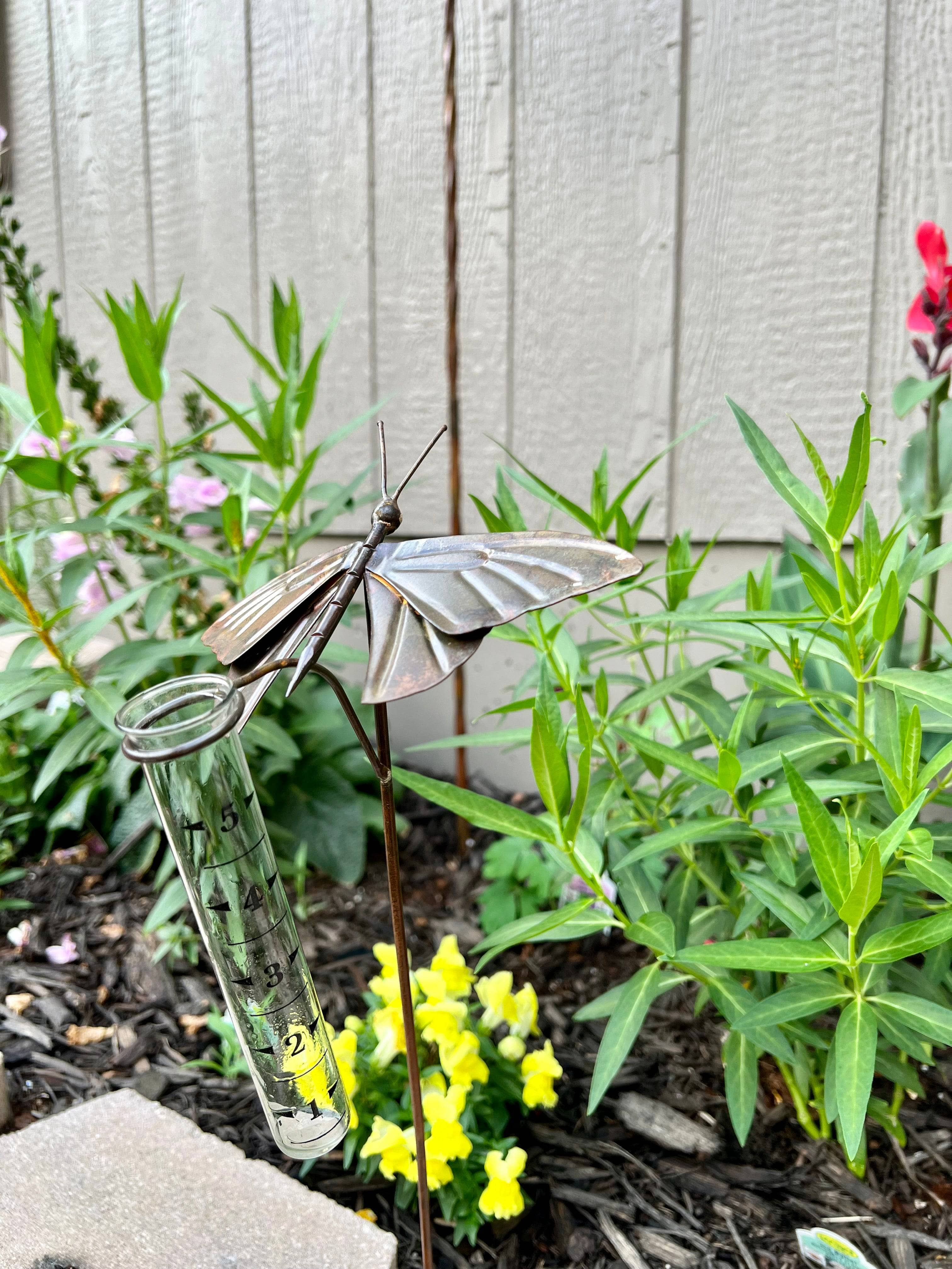 Accurate Butterfly-Shaped Rain Gauge for Outdoor Garden & Weather Monitoring - Perfect for Backyard, Farm & Science Education