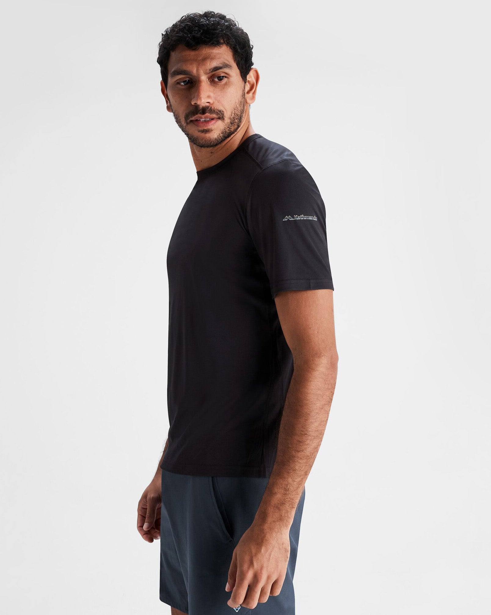 Men's Seeker T-Shirt - Black Stingray Graphic Tee | Comfortable Cotton Casual Shirt for Everyday Wear & Street Style Outfits