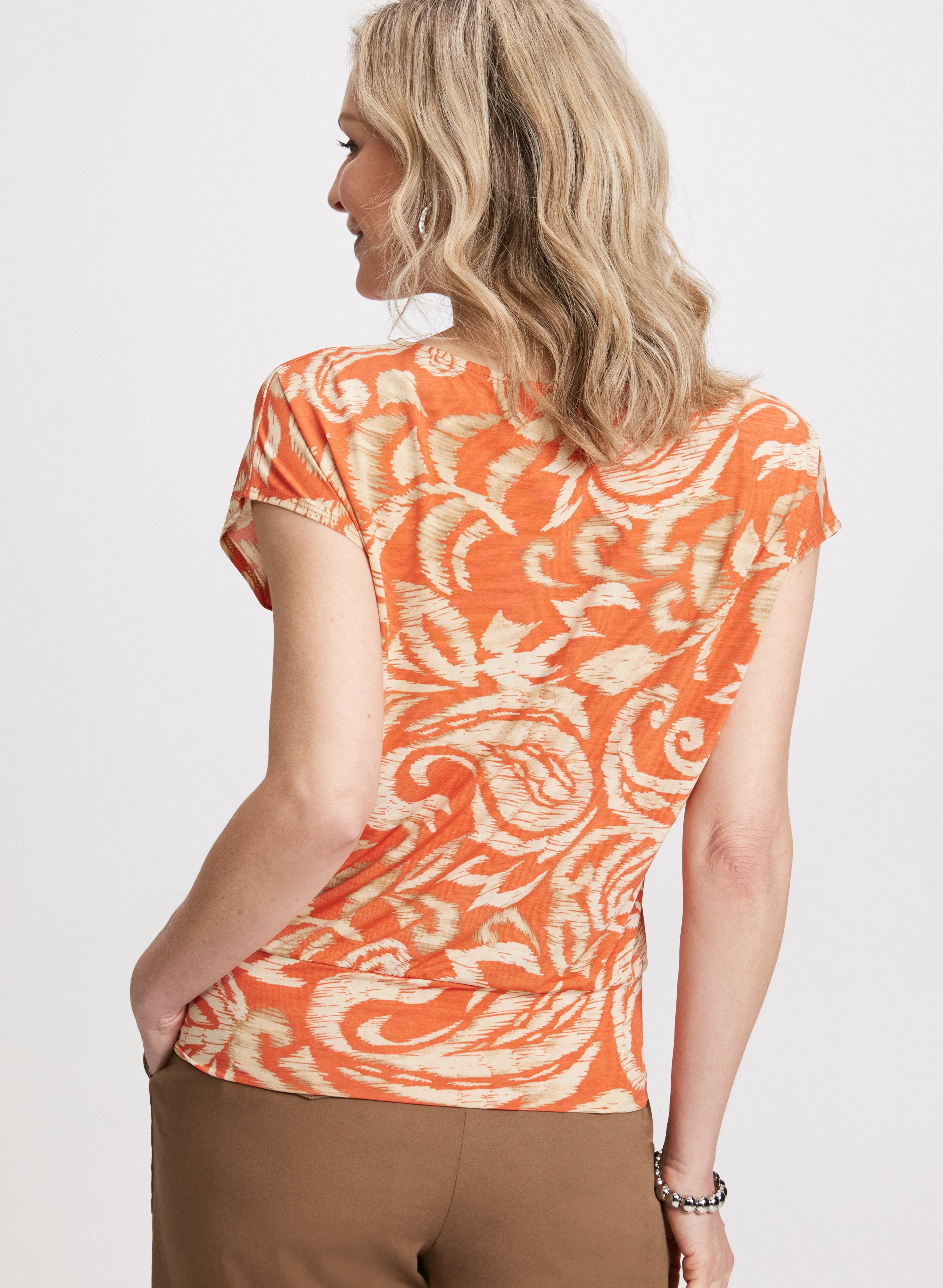 Stylish Boat Neck Paisley Blouse for Women - Floral Print Summer Tops - Perfect for Casual Outings & Beach Vacations