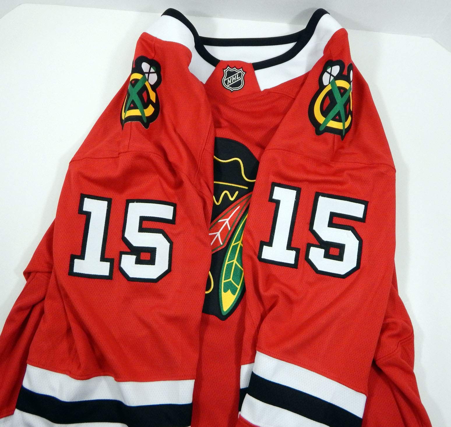 Authentic Chicago Blackhawks Artem Anisimov #15 Breakaway Red Hockey Jersey for Men - Size XL - Perfect for Game Day, Sports Events & Fan Collection