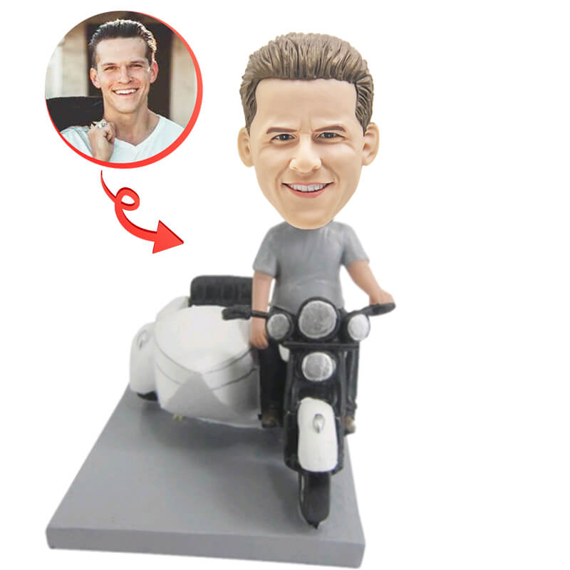 Custom Motorcycle with Sidecar Bobblehead - Personalized Ride Figurine for Motorcycle Enthusiasts, Collectors & Gifts - Perfect for Desktops, Shelves & Motorcycle Themed Decor