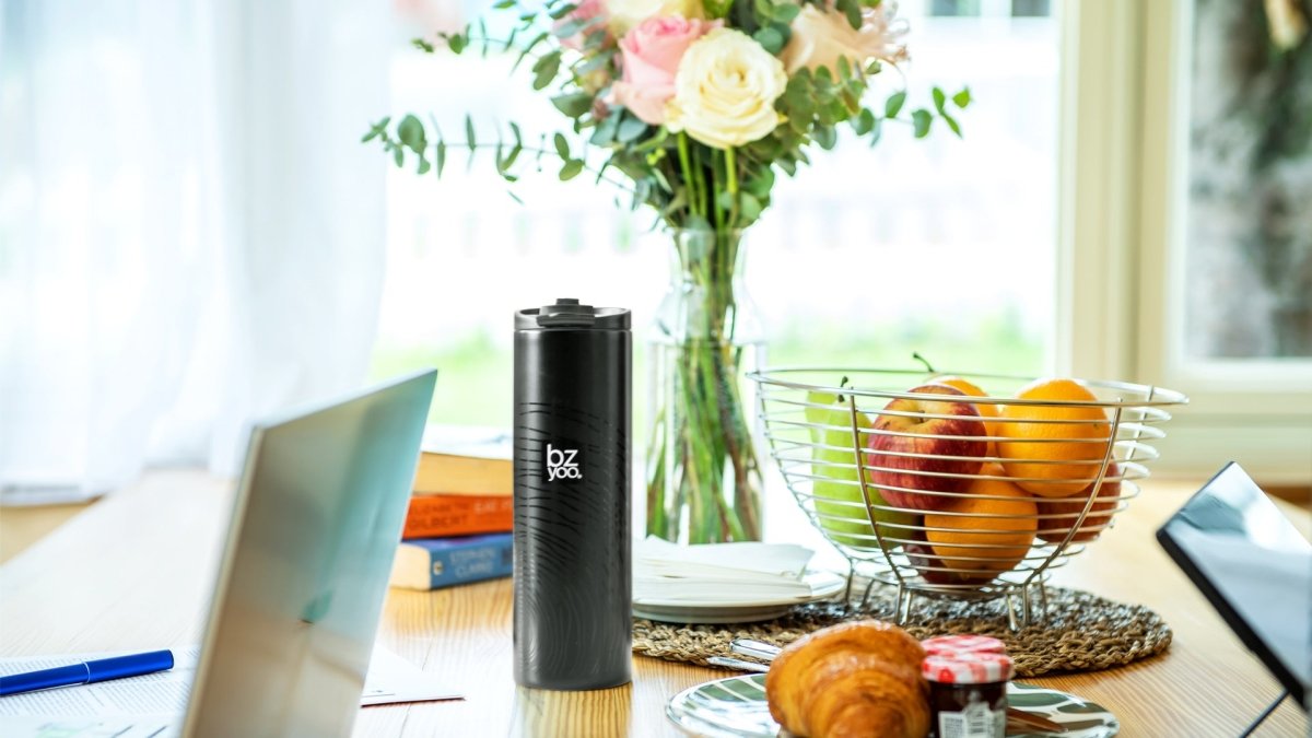 Premium Stainless Steel Vacuum Insulated Tumbler - 20oz Double Wall Thermal Coffee Mug, Leak Proof Travel Cup for Hot & Cold Drinks - Perfect for Office, Gym, Hiking & Outdoor Activities - Organica Black