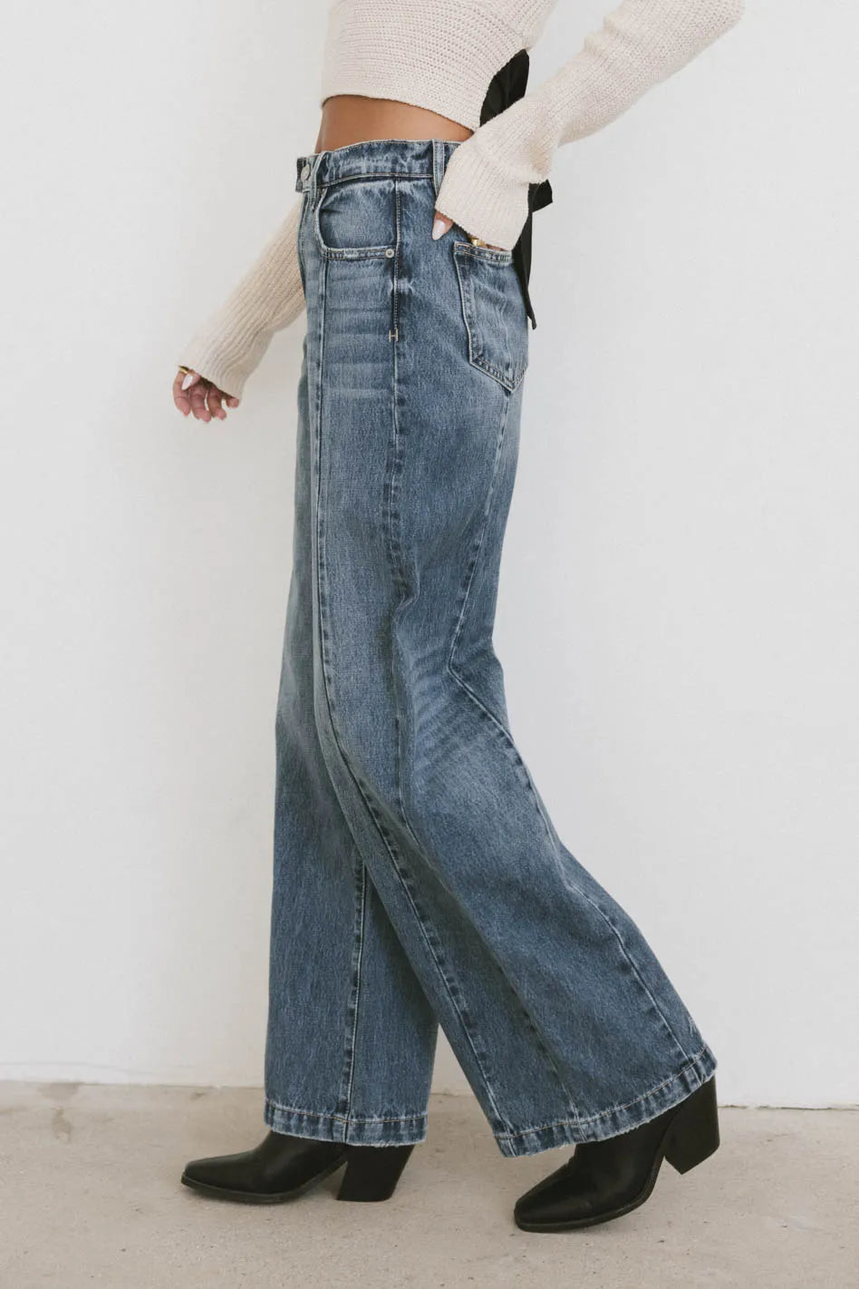Oriella Women's Wide Leg Jeans - Medium Wash Denim Pants for Casual & Work | Comfortable High Waist Trousers for Everyday Wear & Office Outfits