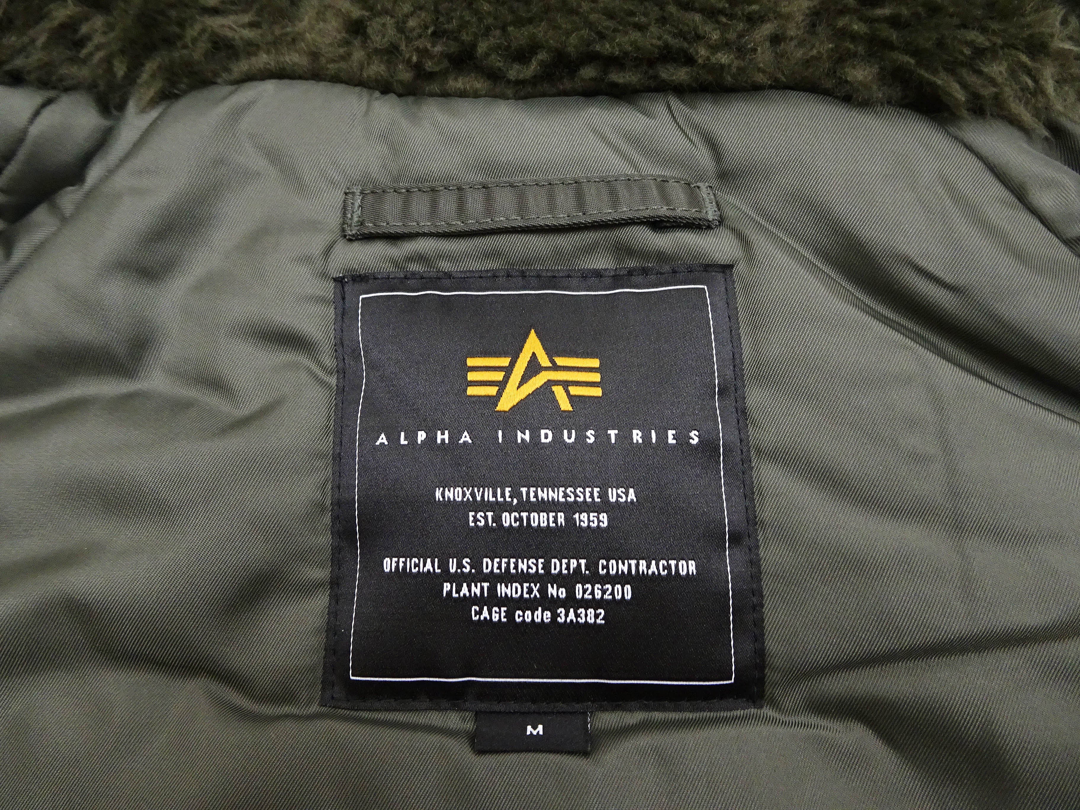 Alpha Industries N-3B Parka 20094 - Men's Military Style Thigh-Length Padded Nylon Hooded Winter Coat Jacket (Replica Gray) - Cold Weather Outerwear for Urban Commuting & Outdoor Adventures
