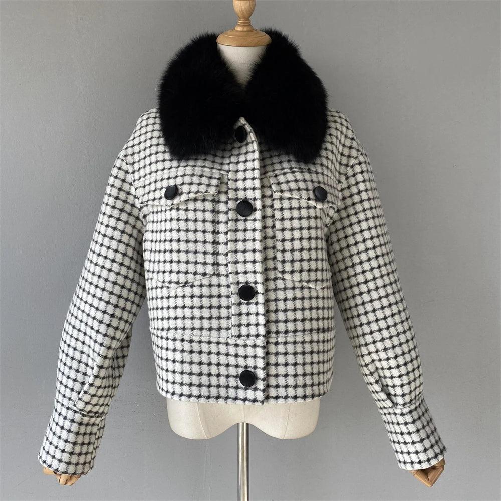 Luxury Women's Cashmere Wool Coat with Real Fur Collar - Winter Cropped Jacket, Full Sleeves & Pockets - Streetwear Outerwear for Cold Weather & Fashion Outings