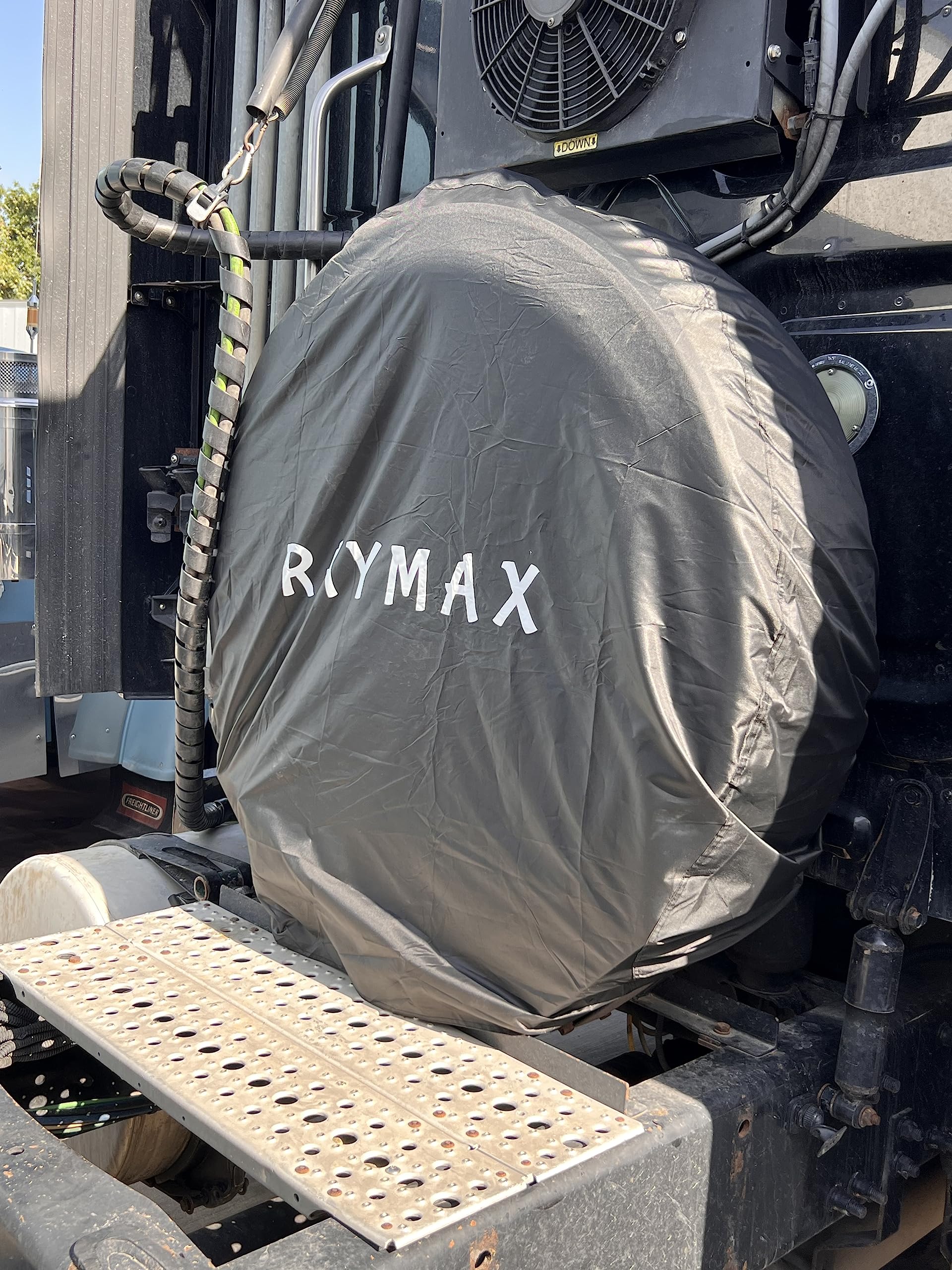 Heavy Duty Semi Truck Spare Tire Carrier with Durable Cover - Secure & Weatherproof Spare Tire Mount for Commercial Trucks & Trailers - Ideal for Long Haul & Off-Road Use