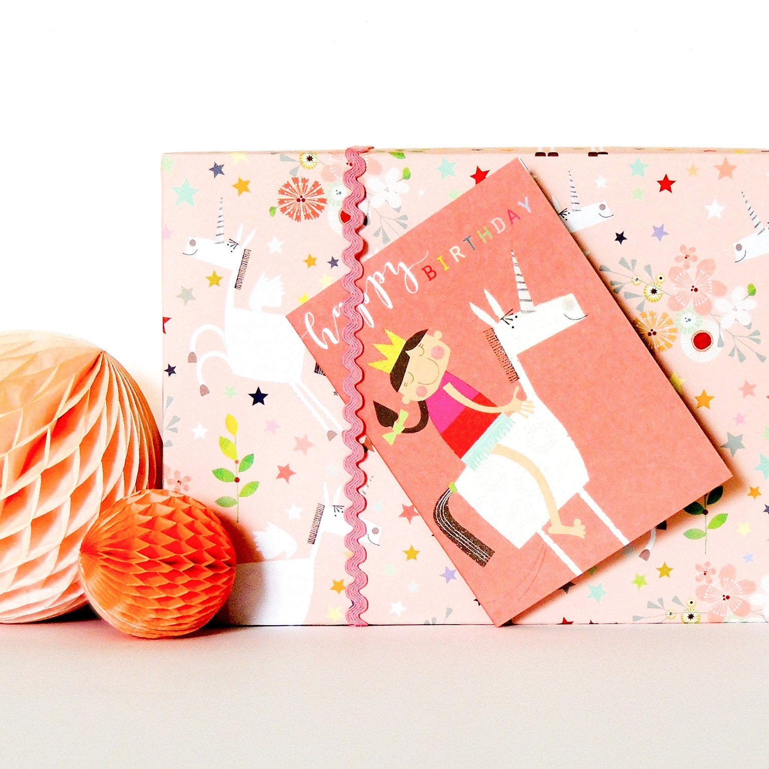 Sparkling Unicorn Birthday Card - Magical Greeting Card for Kids & Girls - Perfect for Birthdays, Parties & Special Occasions