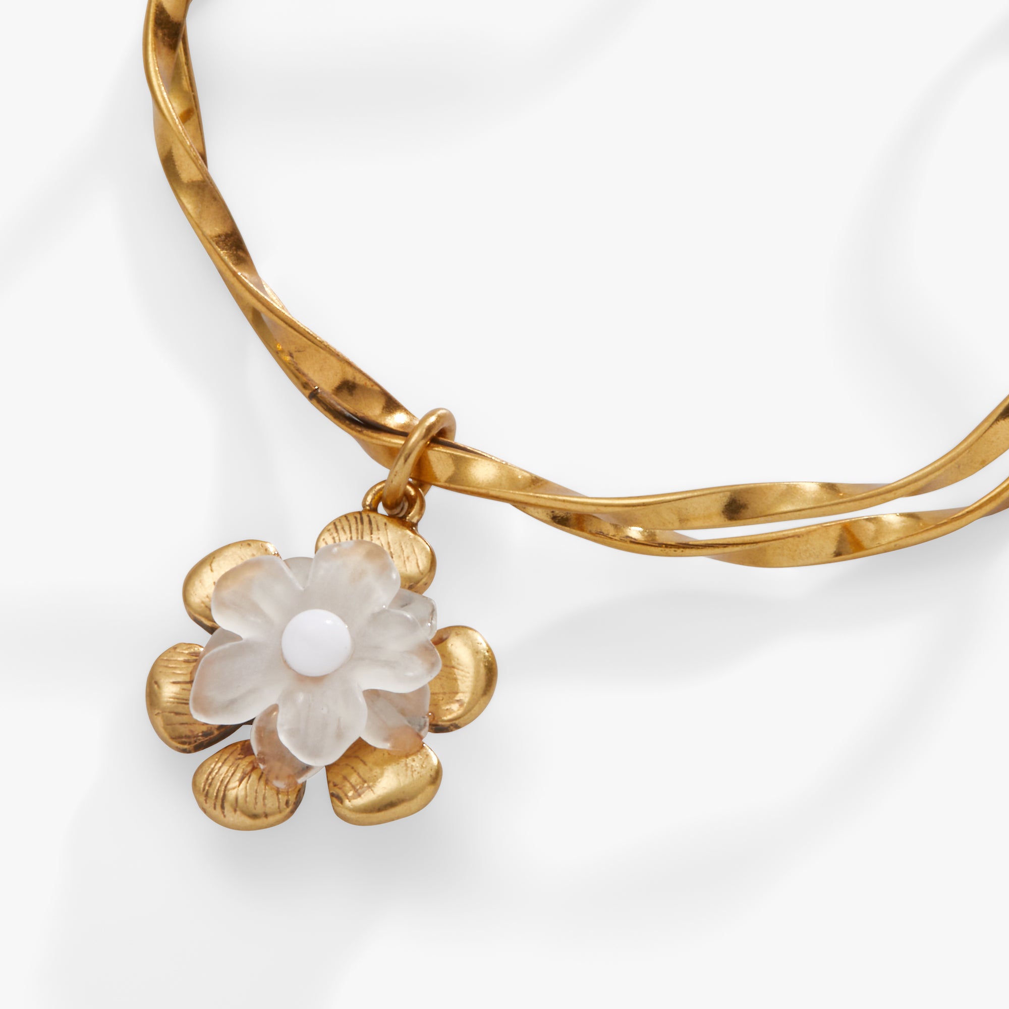 Elegant Flower Twisted Cuff Bracelet for Women - Boho Chic Handmade Jewelry - Perfect for Weddings, Parties & Everyday Wear
