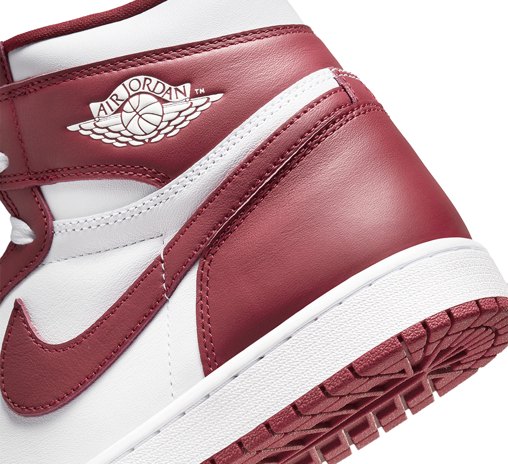 Air Jordan 1 Retro High OG Basketball Shoes - Men's Classic Sneakers for Streetwear & Court Performance | Perfect for Casual Wear, Sports & Sneaker Collection