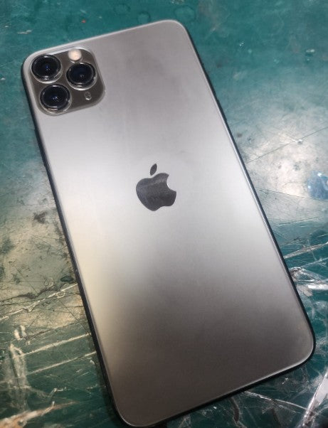 Apple iPhone 11 Pro Max 64GB Unlocked Smartphone - 6.5
