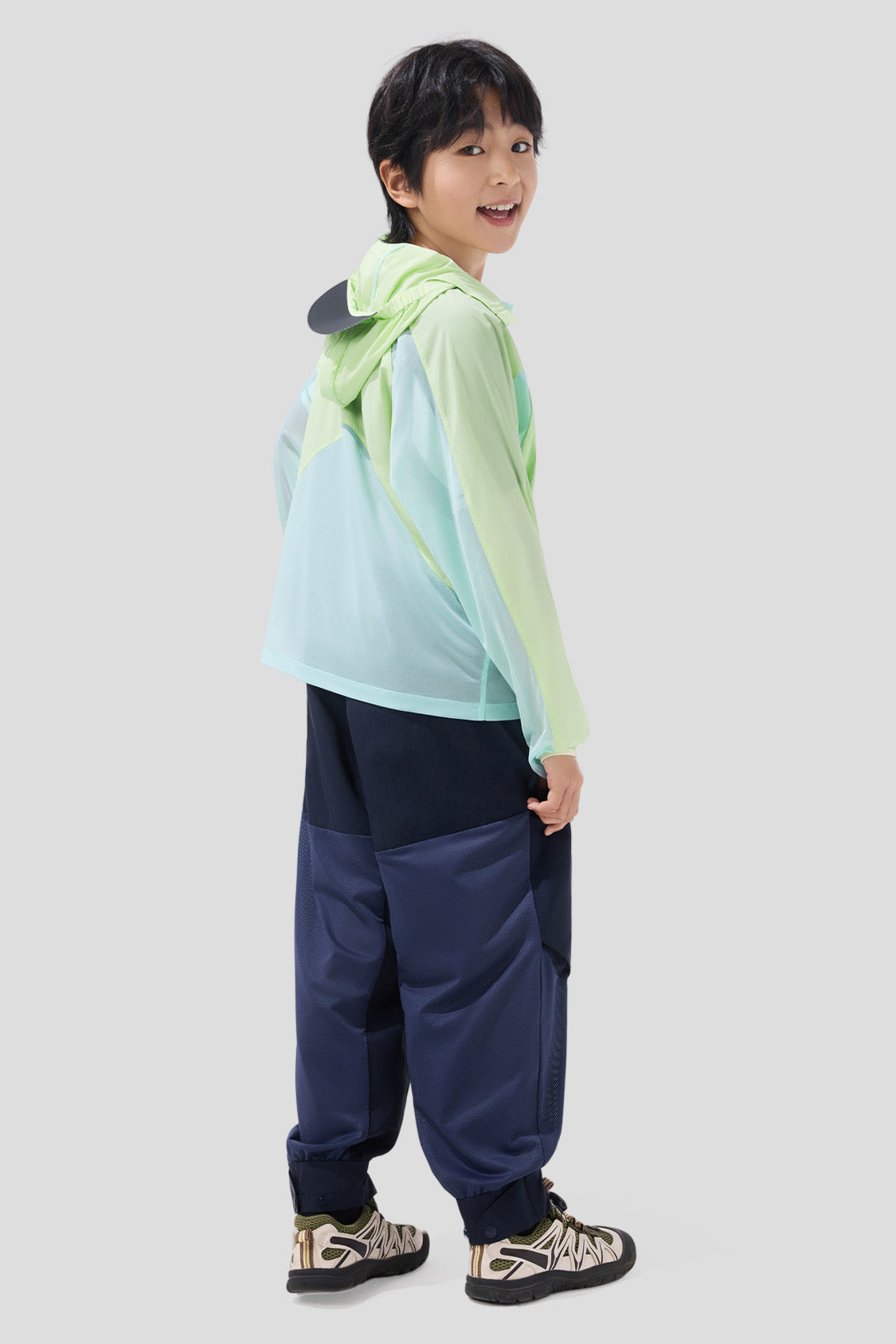 UPF 100+ Kids' Sun Protection Jacket - Lightweight & Breathable for Outdoor Activities, Beach, and Summer Play