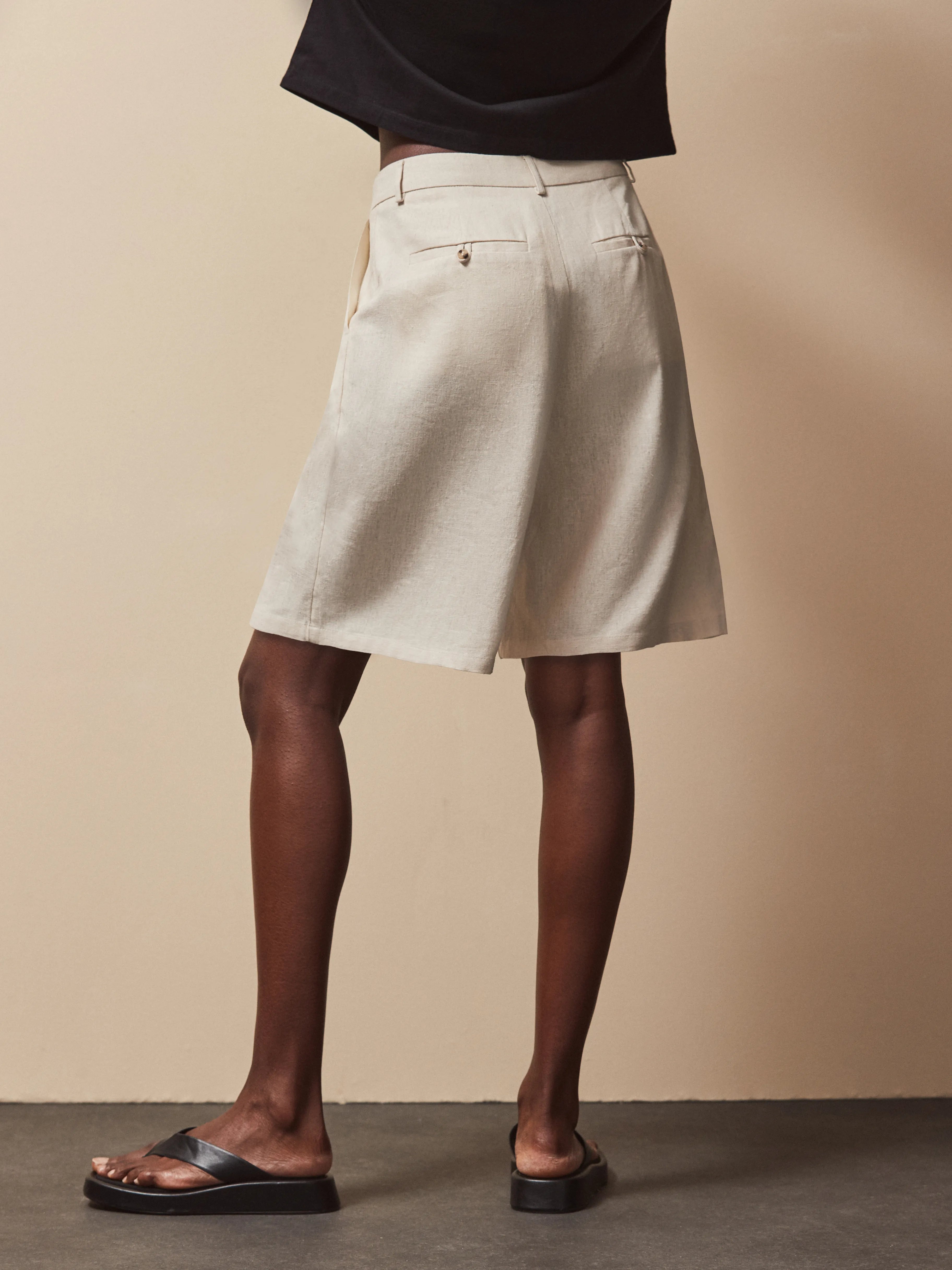 Stylish Ecru Linen Blend Bermuda Shorts for Women - Comfortable Summer Casual Wear - Perfect for Beach, Vacation & Outdoor Activities