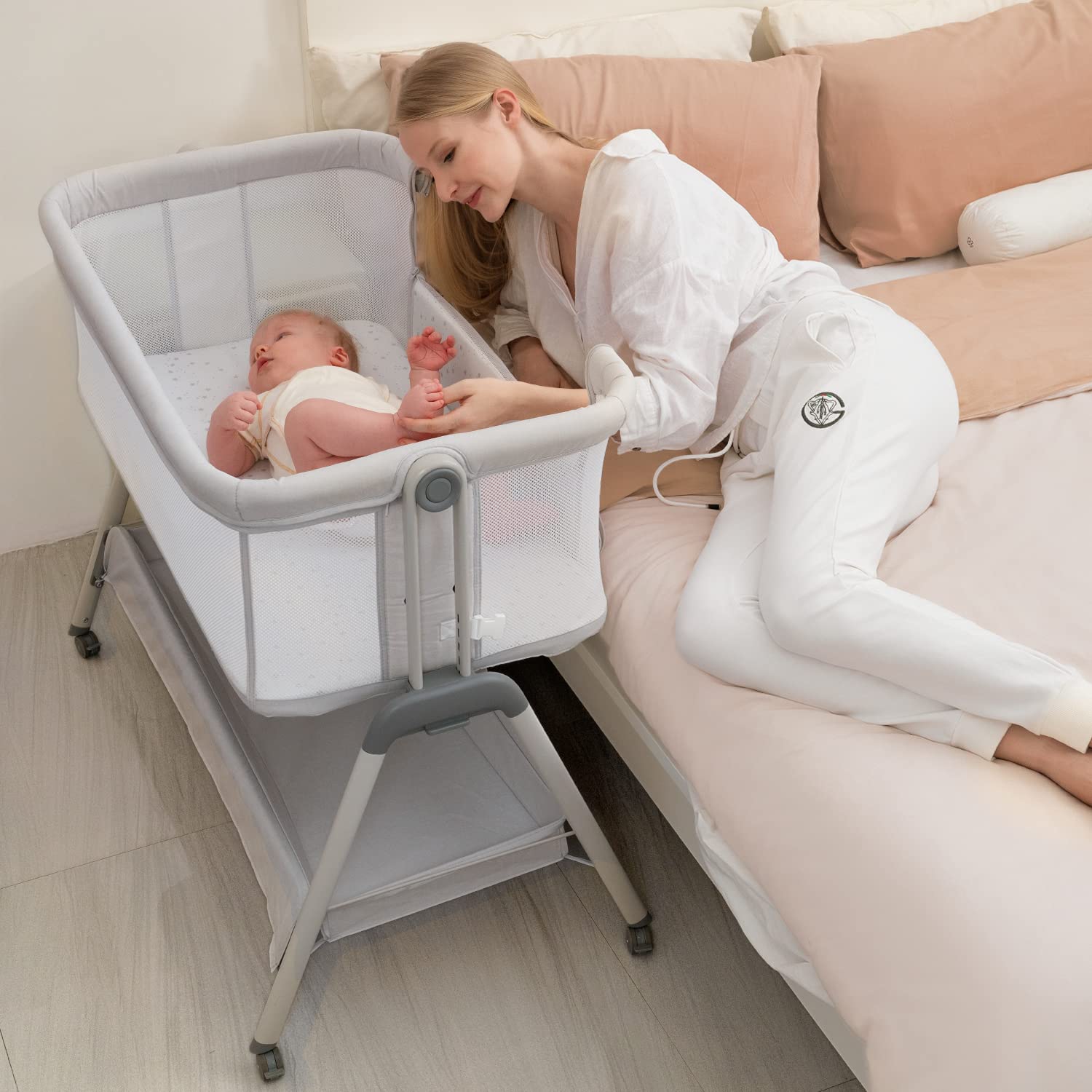 ANGELBLISS Portable Baby Bassinet Bedside Sleeper with Wheels - Adjustable Height & Included Mattress - Easy Fold Travel Crib for Newborns & Infants (Beige) | Perfect for Nursery, Bedroom & Travel Use