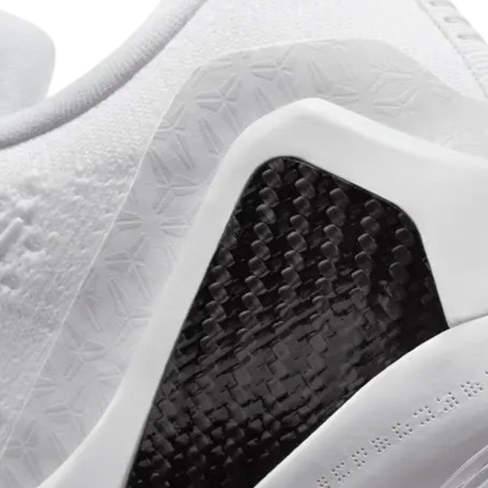 Nike Kobe 9 Elite Low Basketball Shoes - Halo White/White/White | High-Performance Sneakers for Court Play & Streetwear Fashion