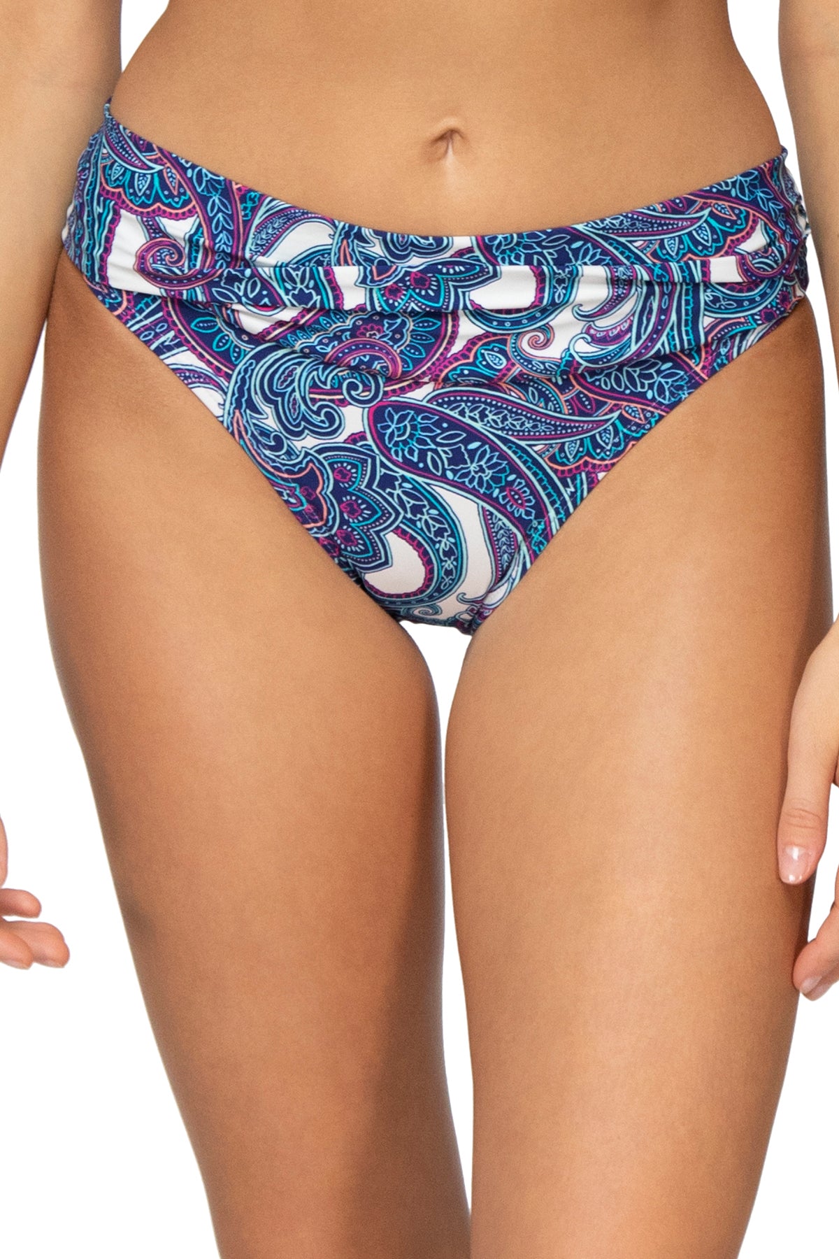 Unforgettable Bottom Regatta Paisley Swim Trunks - Stylish Men's Swimwear for Beach, Pool & Summer Vacations