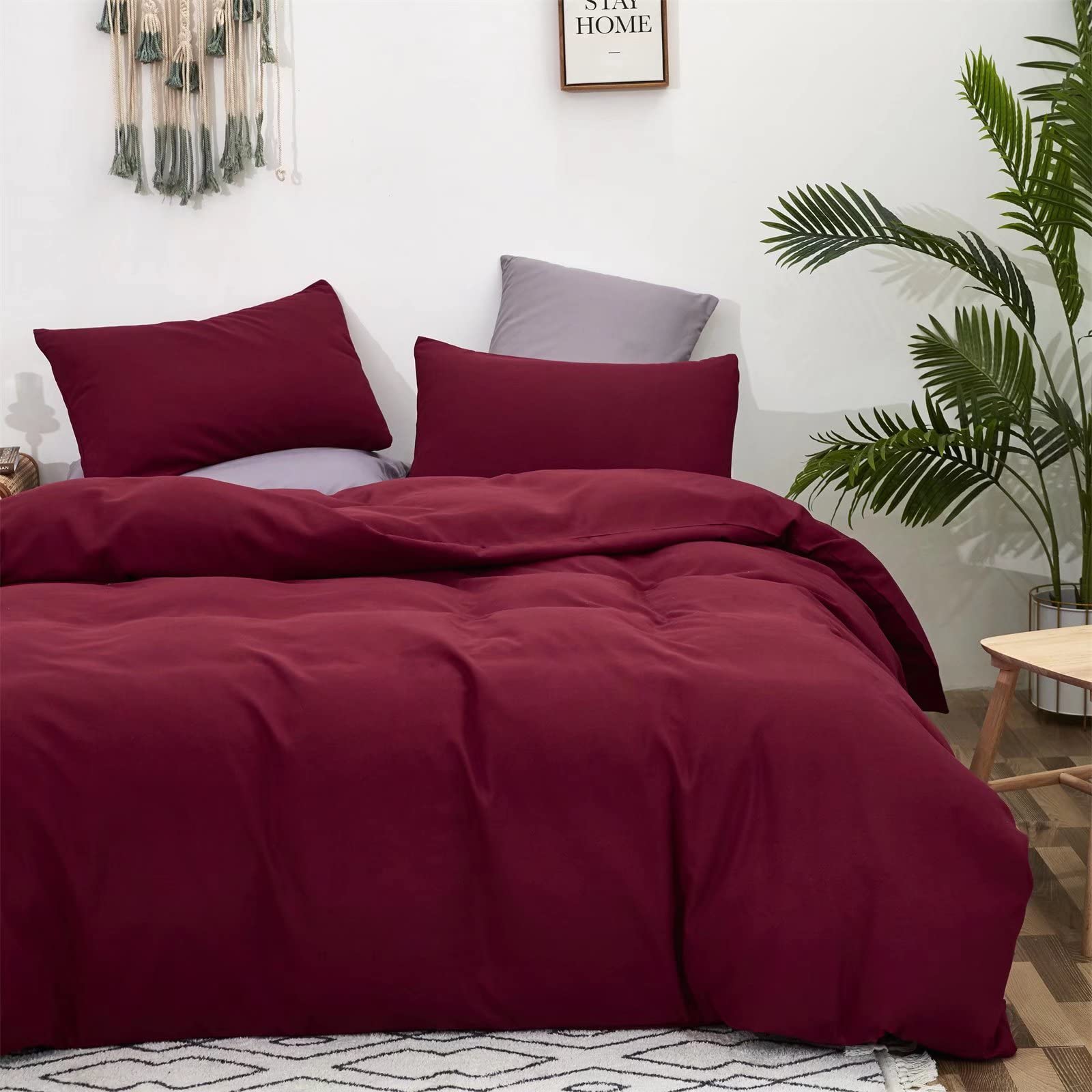 Houseri Burgundy Comforter Set - Twin Size Wine Red Bedding Set for Kids | Soft Quilt Blanket for Toddler Girls & Boys | Noble Bordeaux Red Comforter | Perfect for Nursery, Bedroom & Sleepovers