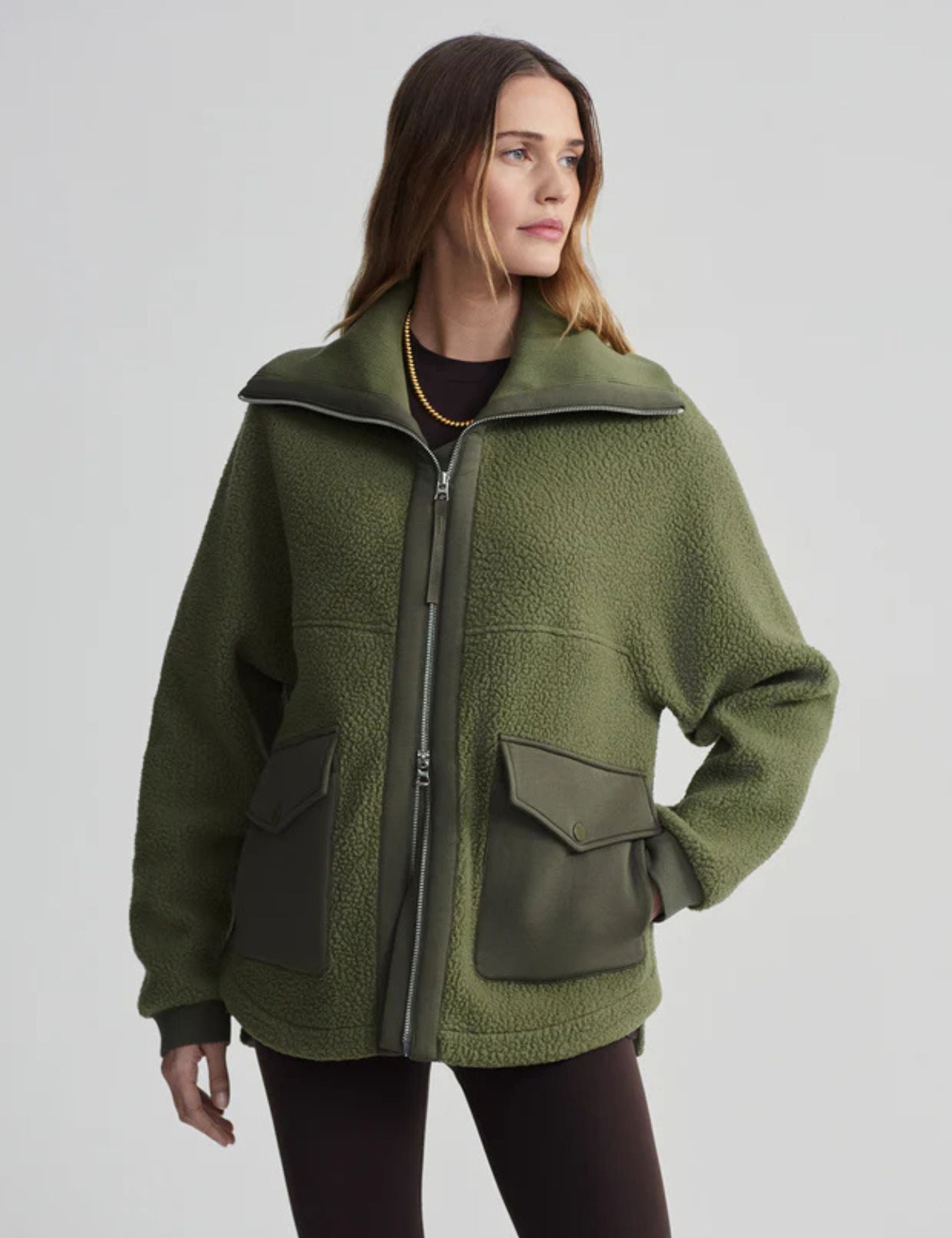 Eleanor Patch Pocket Fleece Jacket - Women's Winter Warm Moss Green Fleece Coat for Outdoor Hiking & Casual Wear