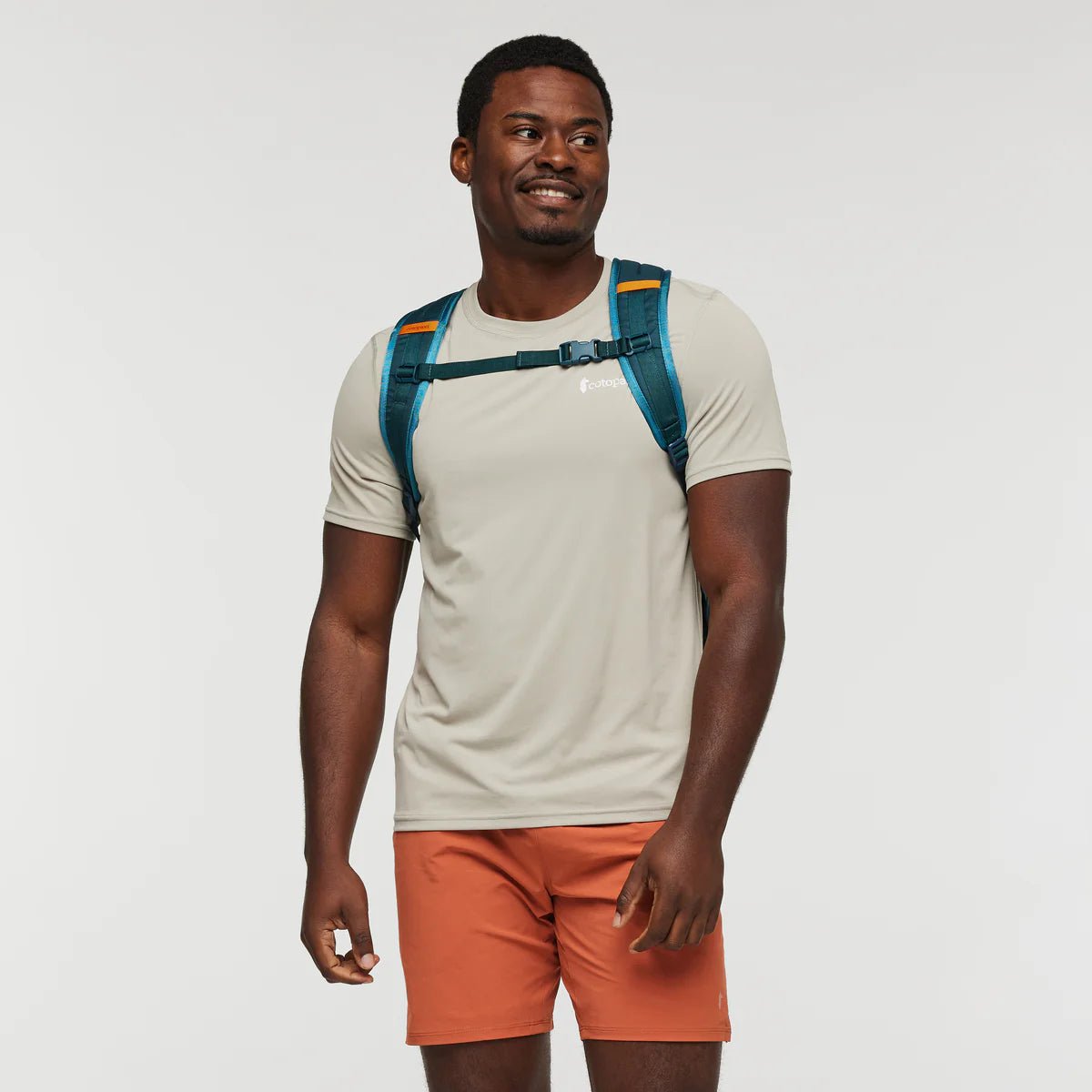 Cotopaxi Chiquillo 26L Backpack - Lightweight Hiking Daypack for Travel & Outdoor Adventures - Perfect for Commuting, Camping & Everyday Use