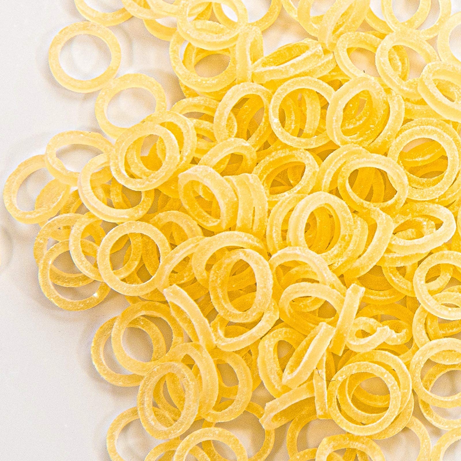 JMU Orthodontic Elastics 1/8 Medium - 500 Pack Latex Intraoral Rubber Bands for Braces - Made in USA - Perfect for Teeth Alignment & Dental Adjustments