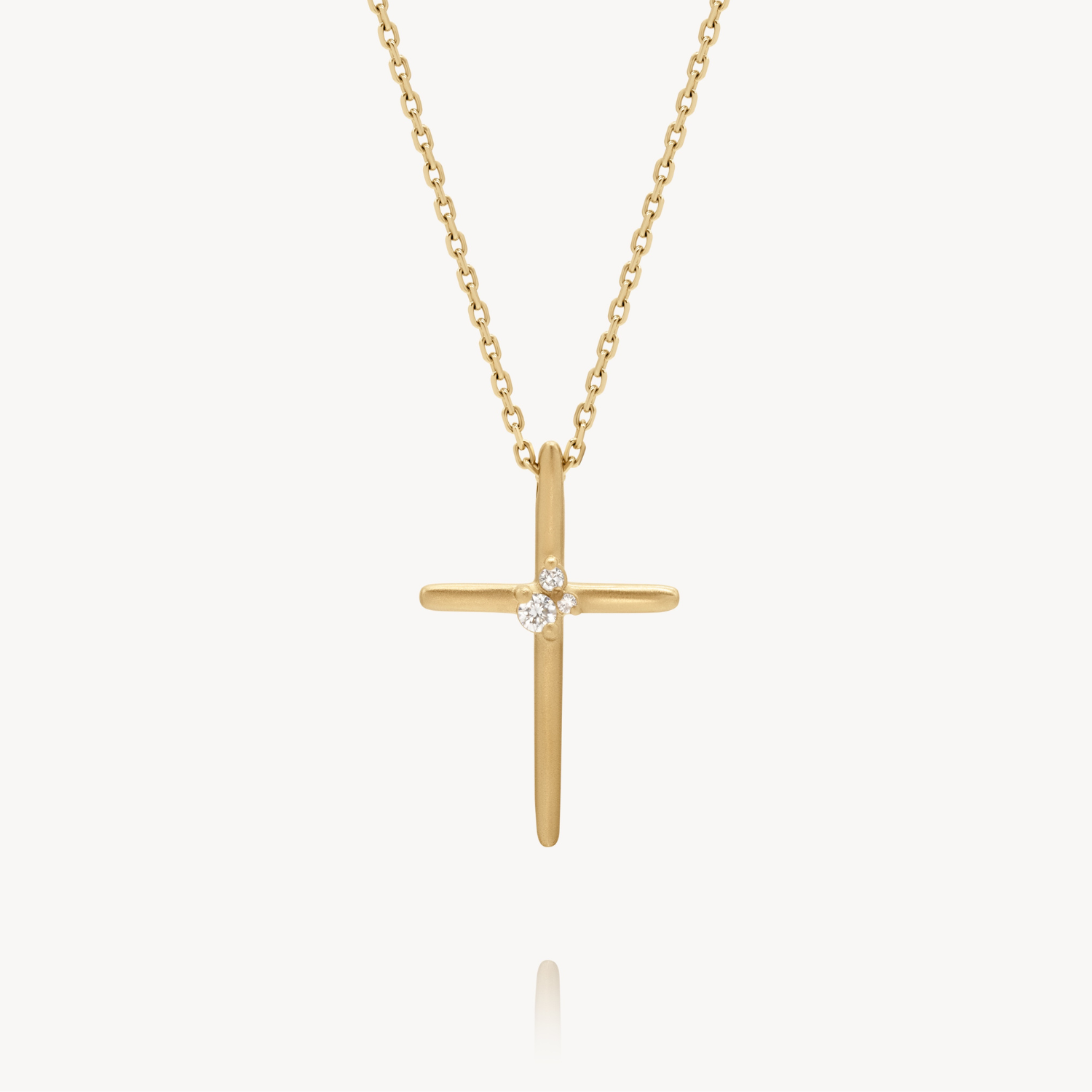 Stylish Cross Necklace for Women & Men - Elegant Religious Jewelry Gift for Christmas, Baptism & Everyday Wear