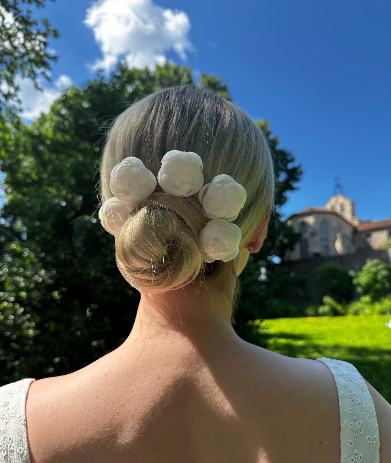 Silk Peony Bobby Pin - Elegant Hair Clips for Women, Non-Slip Hair Accessories for Wedding, Party & Everyday Use