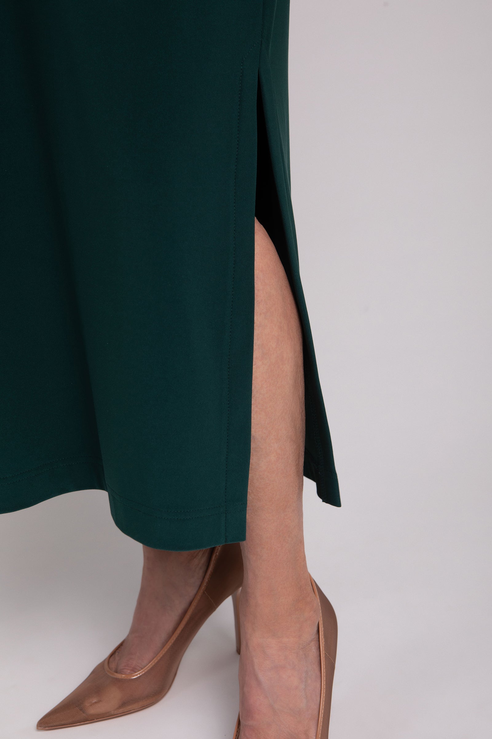Cozy Raglan Funnel Neck Dress for Women | Evergreen Casual & Elegant Outfit | Perfect for Office, Date Night & Fall Season