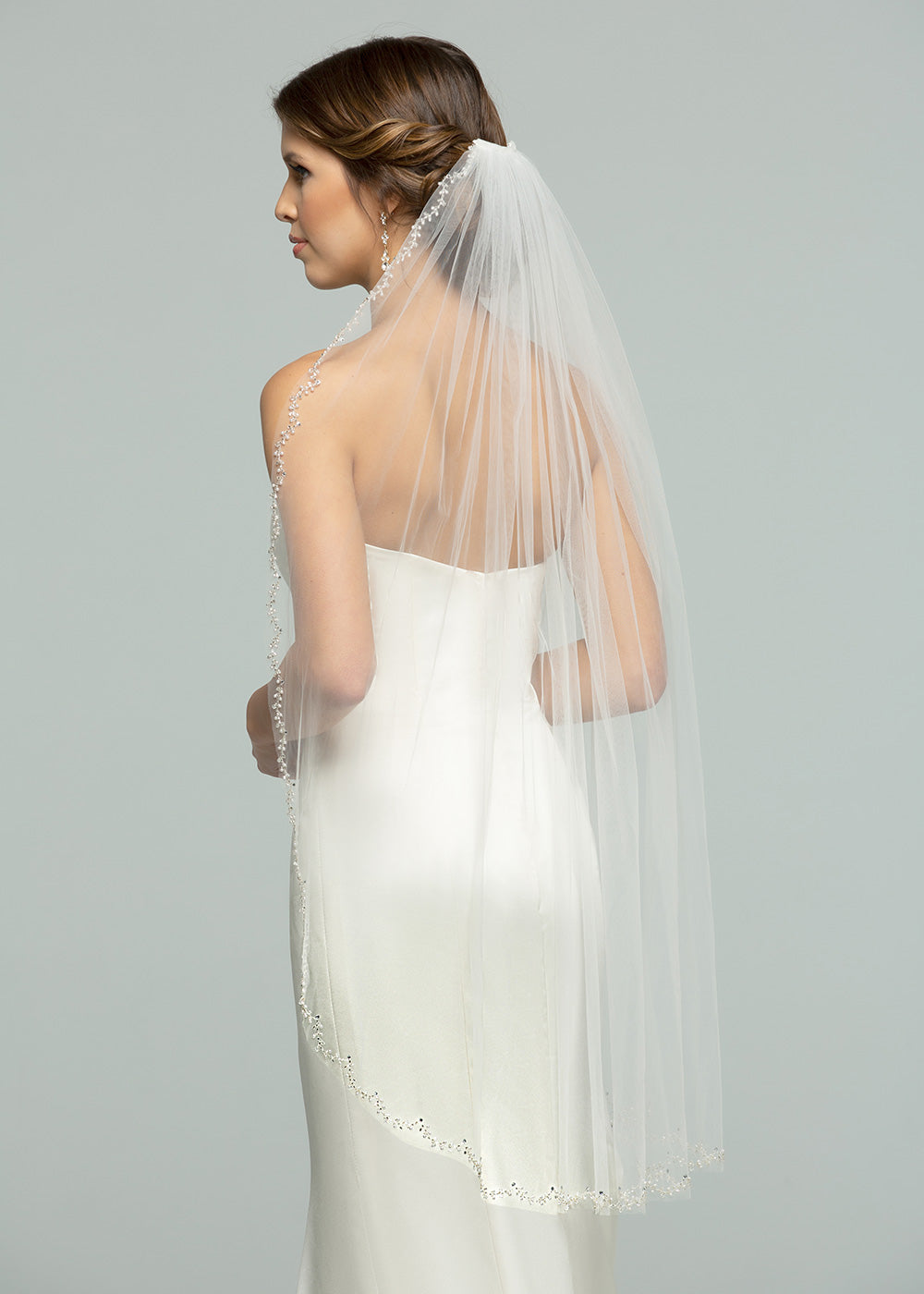 Elegant V1028 Fingertip Veil with Delicate Beading - Perfect for Weddings, Prom & Special Occasions