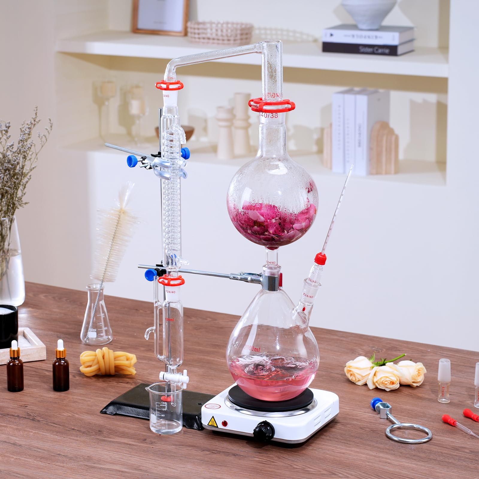 VEVOR 2L Essential Oil Distiller Kit - Lab Glassware Distillation Apparatus with Hot Plate & Condenser (S35, 24/40 Joint) - Perfect for Aromatherapy, Hydrosol Production & Water Purification