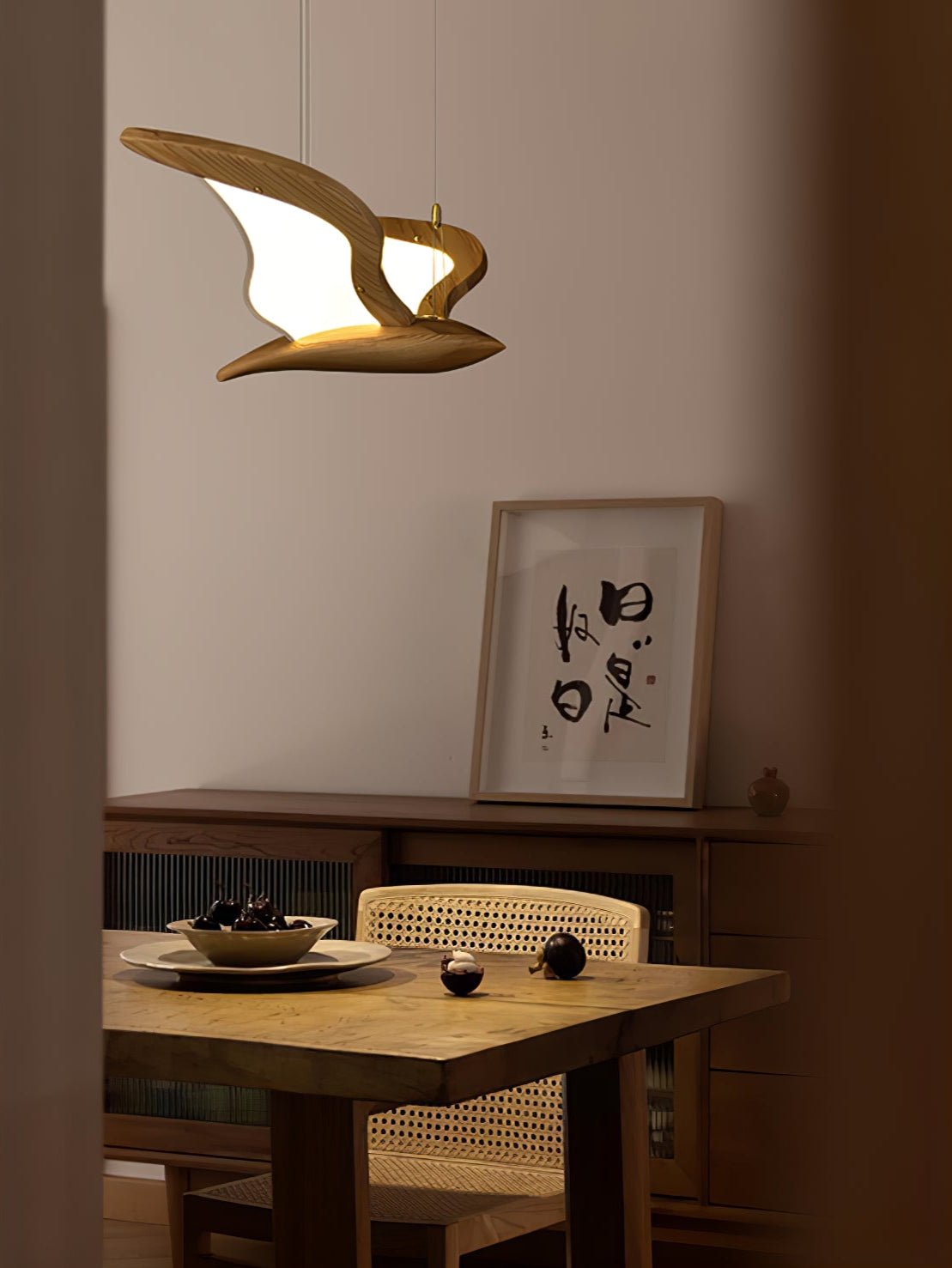 Avina Wing Pendant Light - Modern Ceiling Hanging Chandelier for Dining Room, Kitchen Island & Bedroom Lighting Decor