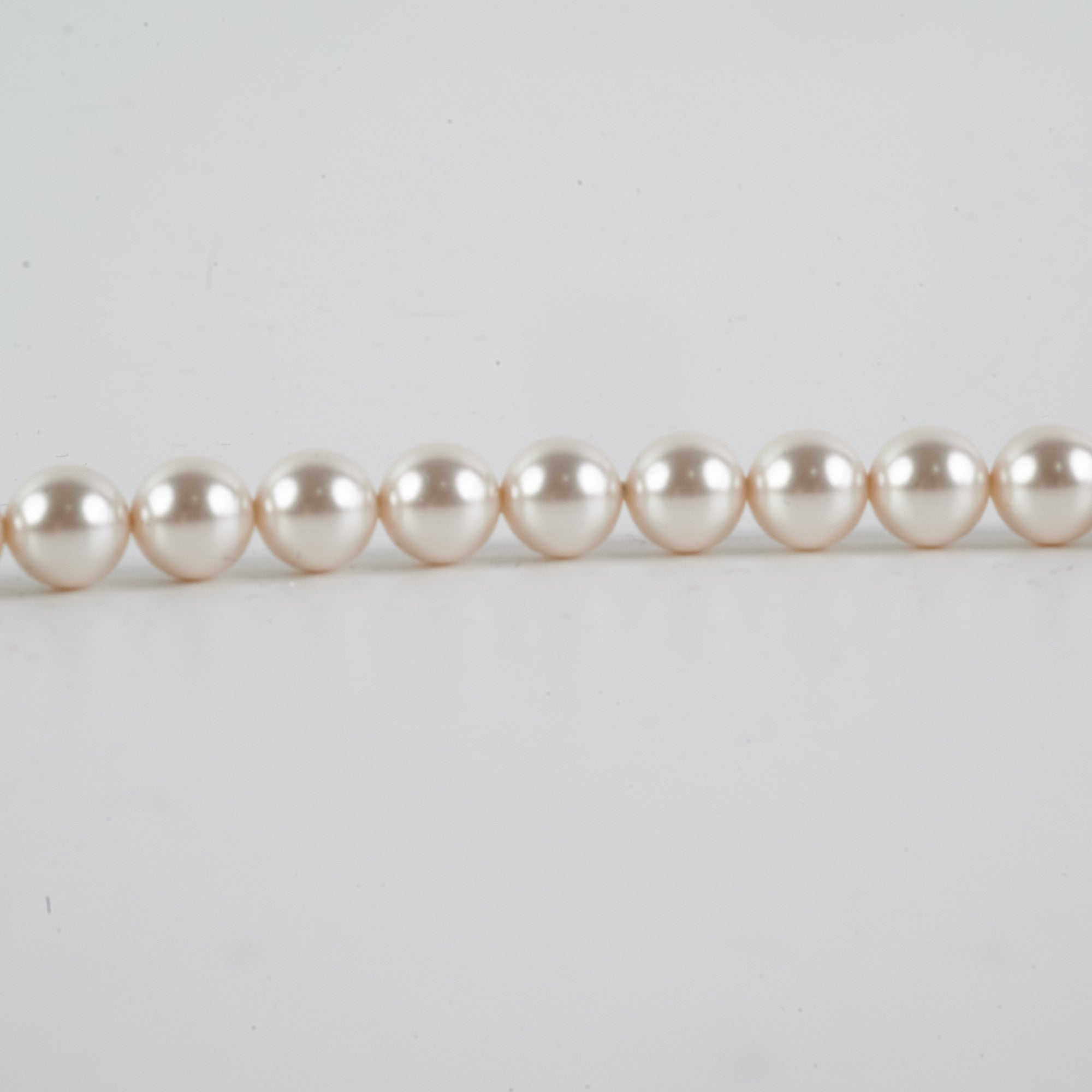 Chanel CC Pearl Necklace - Elegant Fashion Jewelry for Women | Perfect for Parties, Weddings & Special Occasions