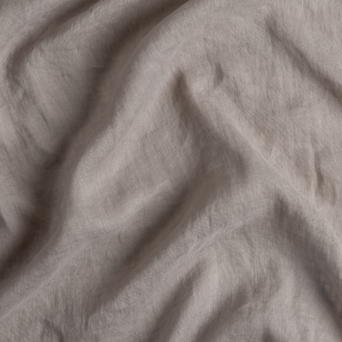 Linen Whisper Bed Skirt - Premium Linen Fabric, Fitted Design for Queen/King Beds - Elegant Bedroom Decor for Hotels, Guest Rooms & Master Suites