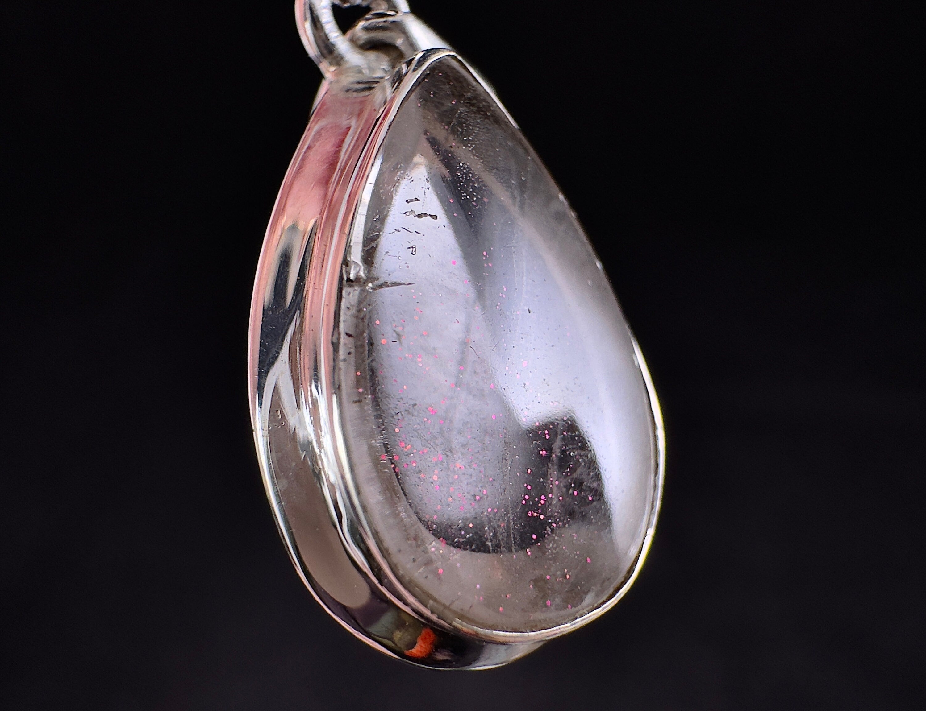 COVELLITE Pink Fire Quartz Crystal Pendant Necklace - Natural Healing Stone Jewelry for Women, Spiritual Energy & Chakra Balancing - Perfect for Meditation, Yoga & Gift Giving