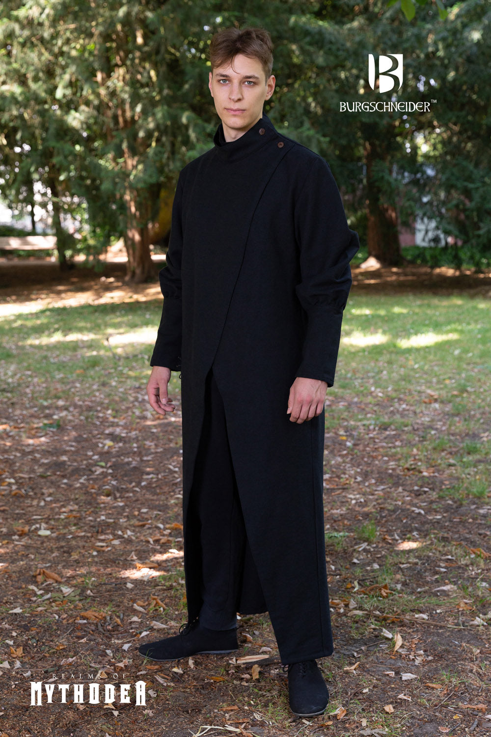 Black Dynasty Robe - Traditional Chinese Kung Fu Robe for Men & Women - Perfect for Martial Arts, Cosplay, and Halloween Costumes