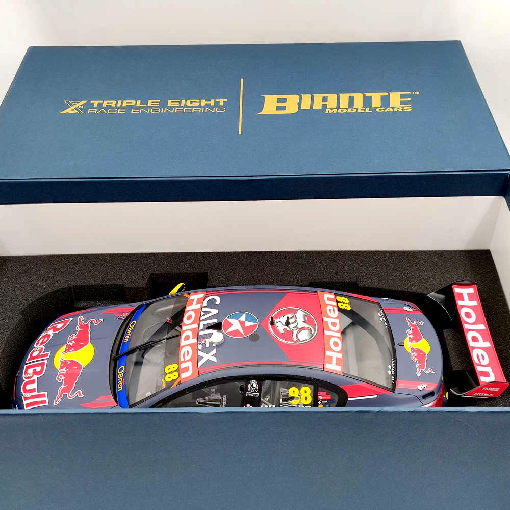 1/12 Scale Holden VF Commodore V8 Supercar 2017 Championship Winner - Detailed Resin Model Car - Collectible Diecast Toy Gift for Car Enthusiasts - Perfect for Display, Racing Fans Collections & Birthday Presents