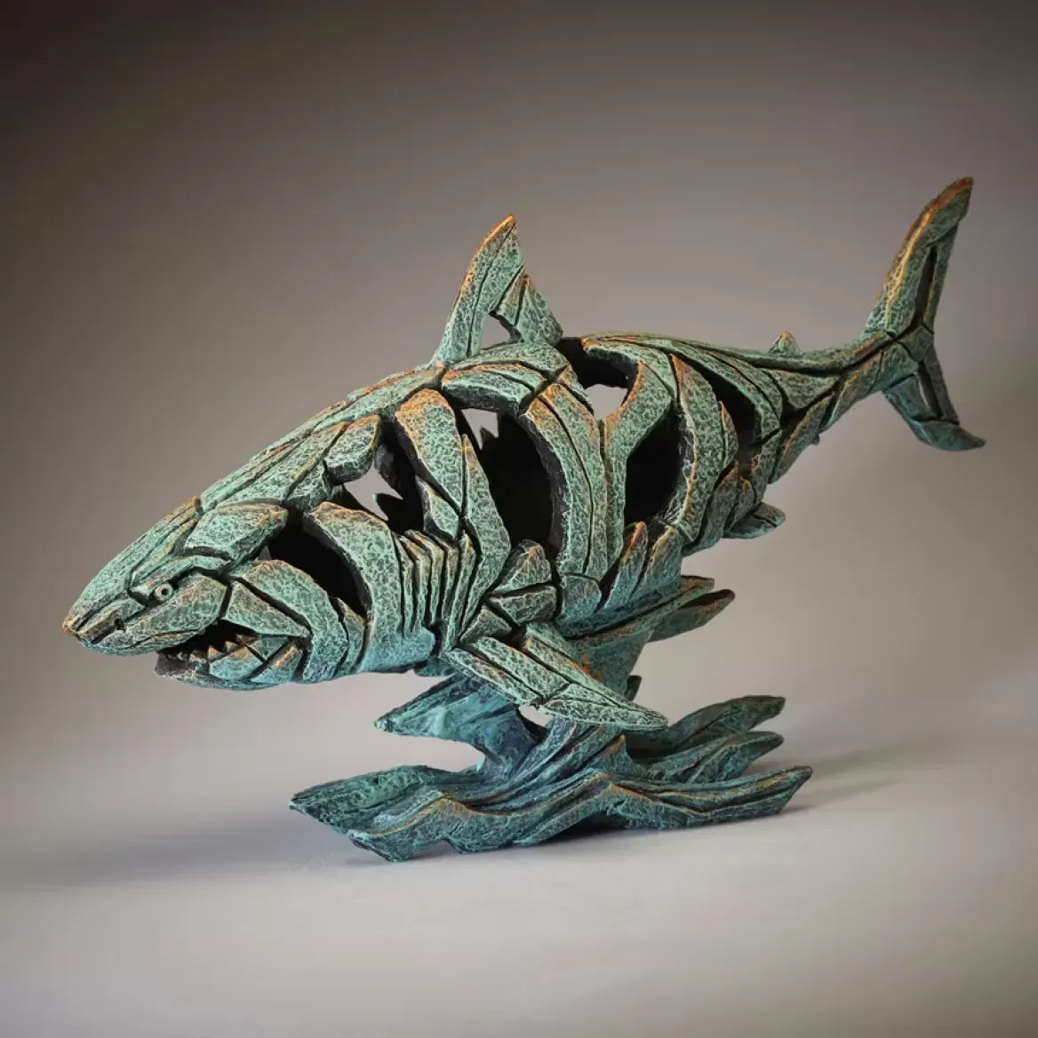 Edge Sculpture Shark Virdi Gris - Modern Abstract Wall Art for Living Room, Office & Bedroom Decor