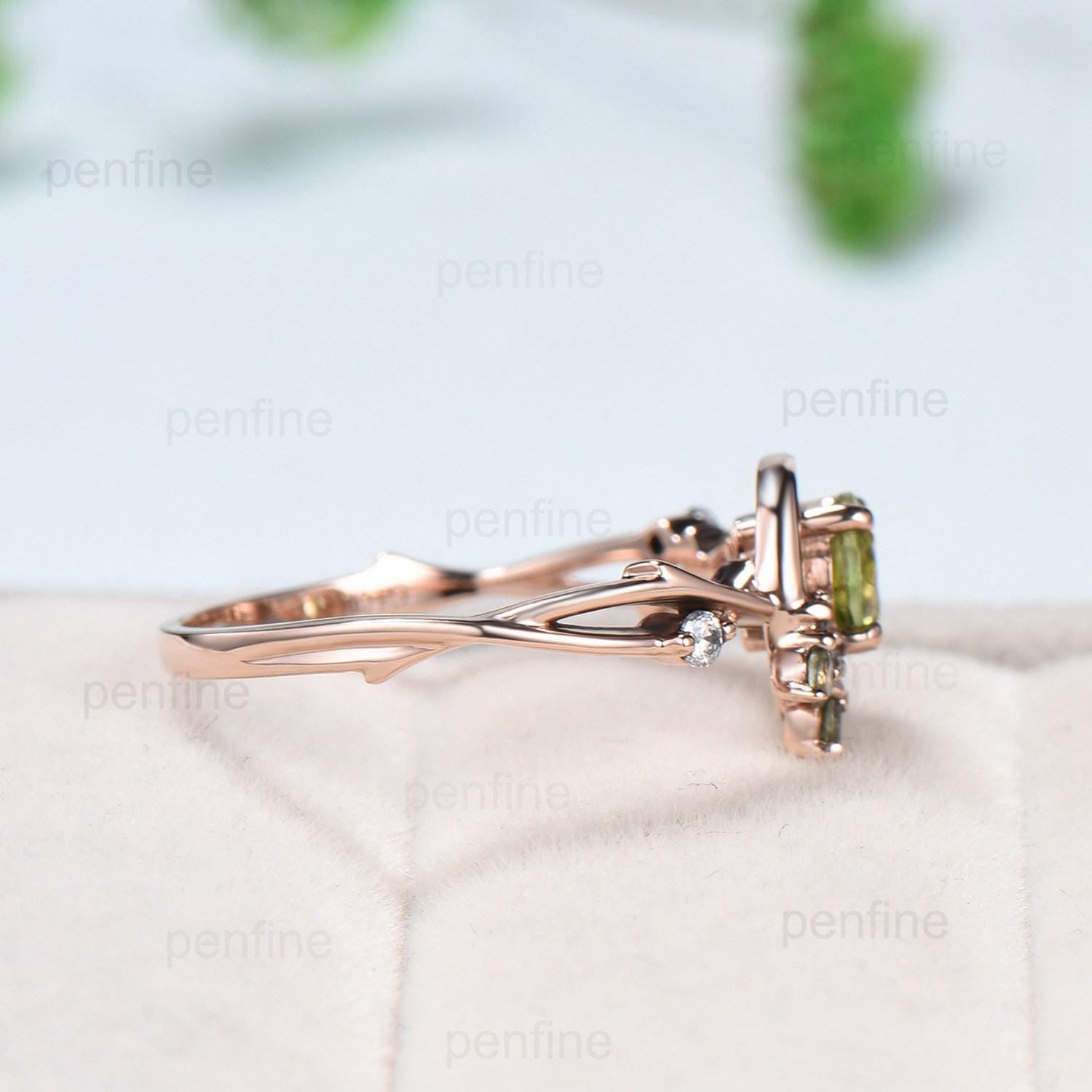 Natural Peridot Engagement Ring - Round Green Peridot Gemstone in Vintage Rose Gold with Star & Moon Design, August Birthstone Jewelry for Women, Perfect for Anniversary, Proposal & Special Occasions