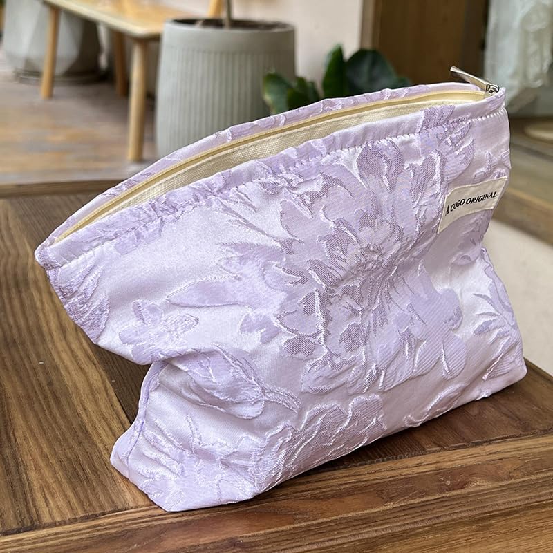 Floral Makeup Bag for Women - Small Cosmetic Organizer with Zipper, Preppy Travel Toiletry Pouch - Perfect for Daily Use, Travel Essentials, and Gift Giving