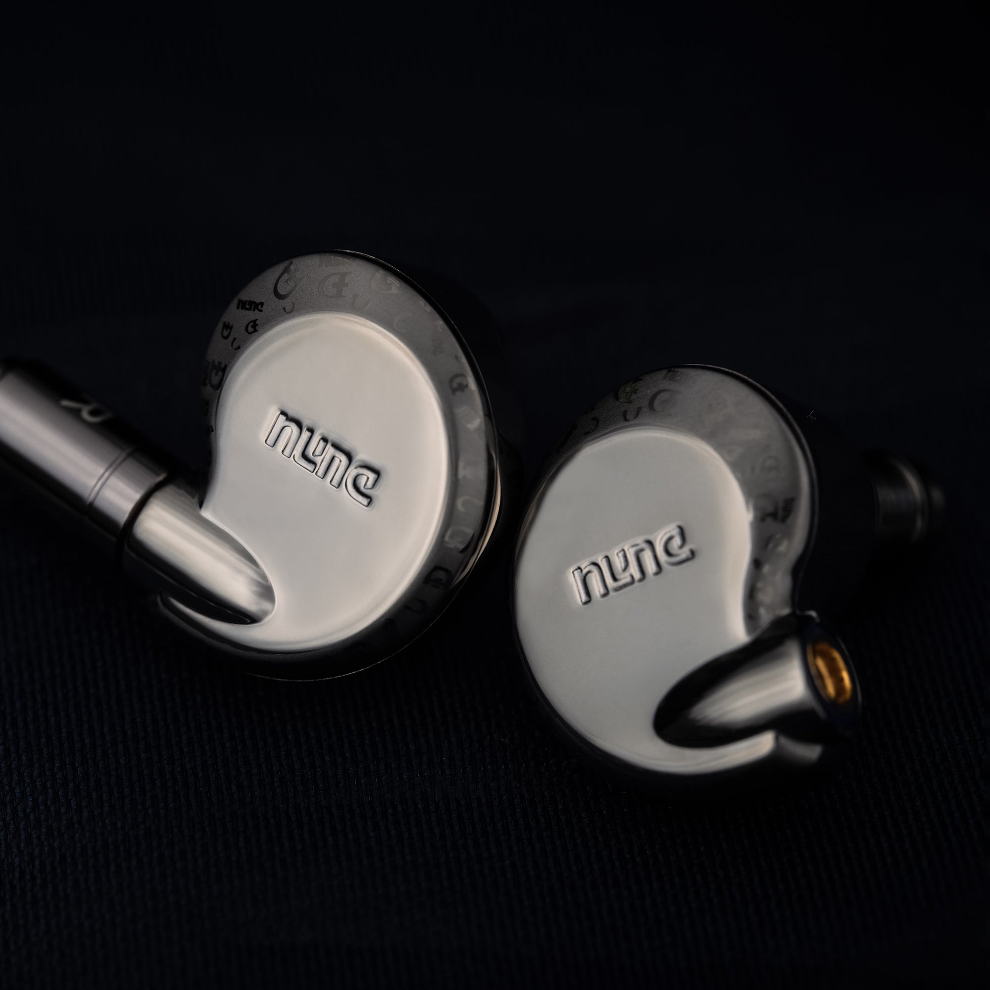 DUNU Falcon Ultra Dynamic In-Ear Earphones - High Fidelity Sound, Noise Isolation for Audiophiles & Musicians - Perfect for Studio Recording, Gaming & Travel